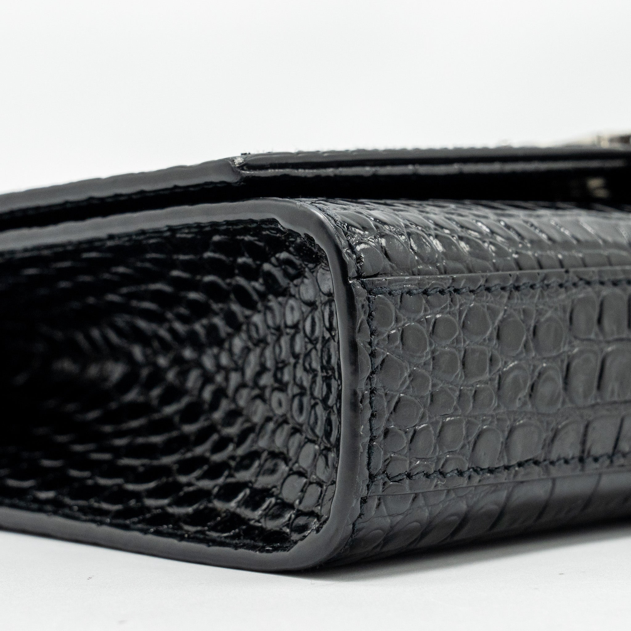 SAINT LAURENT /YSL KATE SMALL CHAIN WALLET WITH TASSEL IN CROCODILE-EMBOSSED BLACK SHW