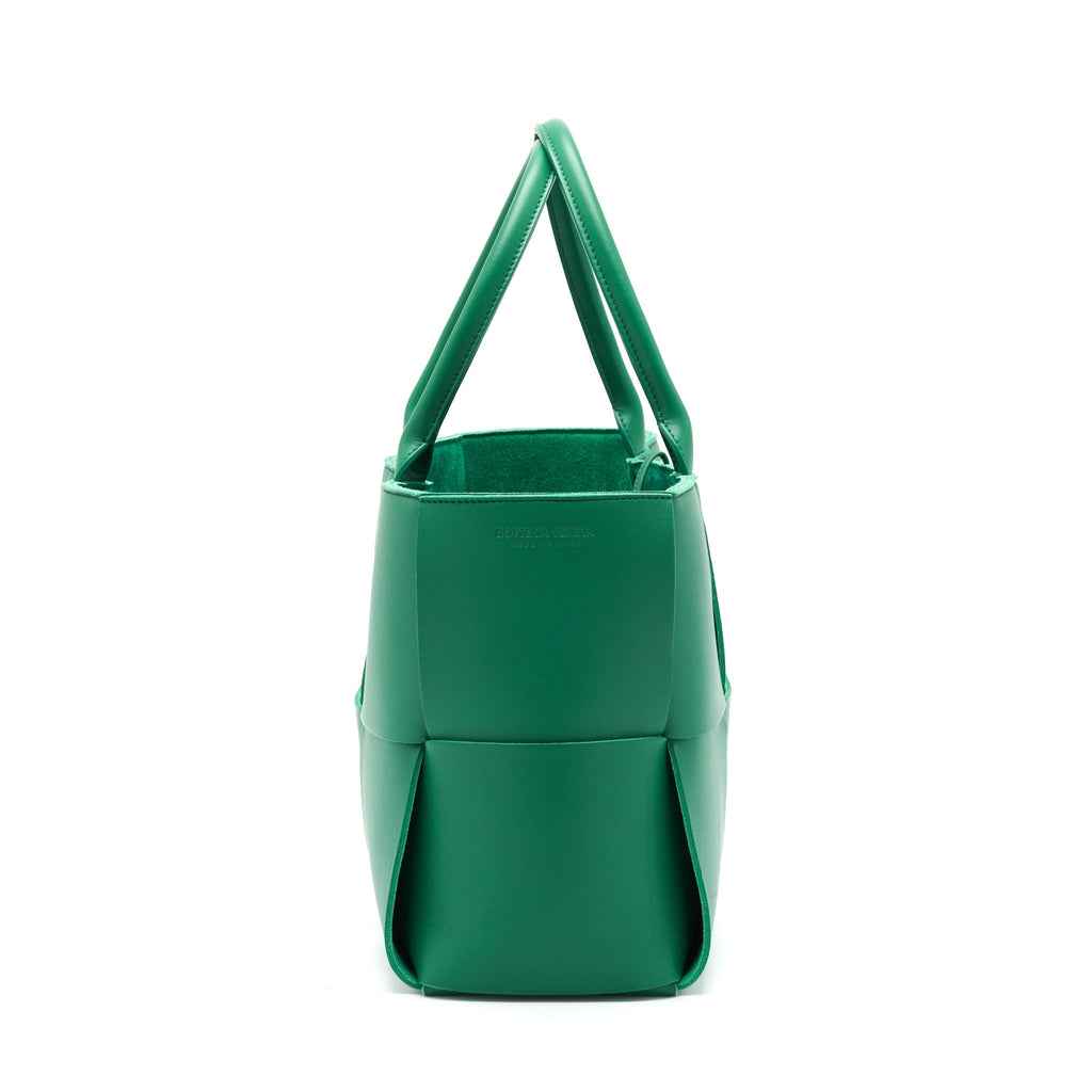 BOTTEGA VENETA ARCO TOTE BAG LAMBSKIN PARAKEET GREEN GHW