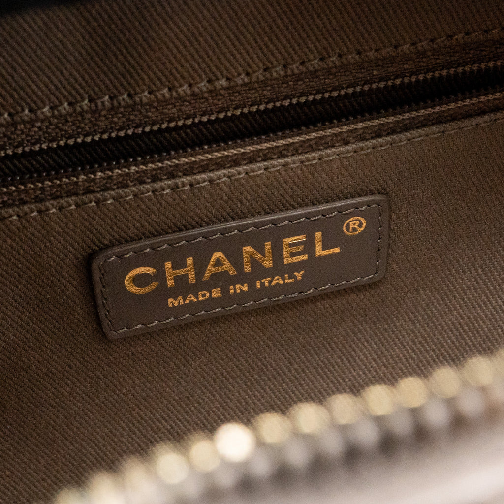CHANEL COCO CURVE VANITY BAG WITH TOP HANDLE CALFSKIN GREY GHW