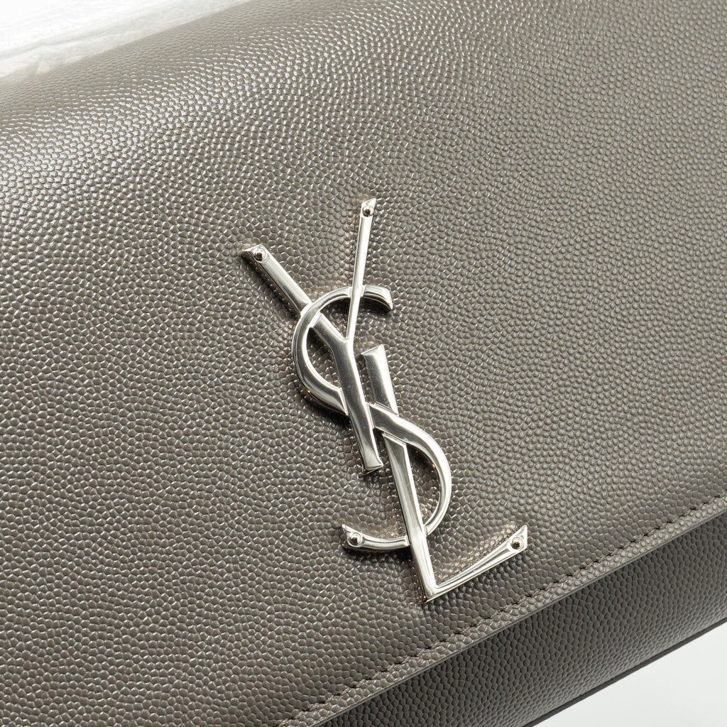 SAINT LAURENT/YSL MEDIUM KATE BAG GRAINED CALFSKIN GREY SHW
