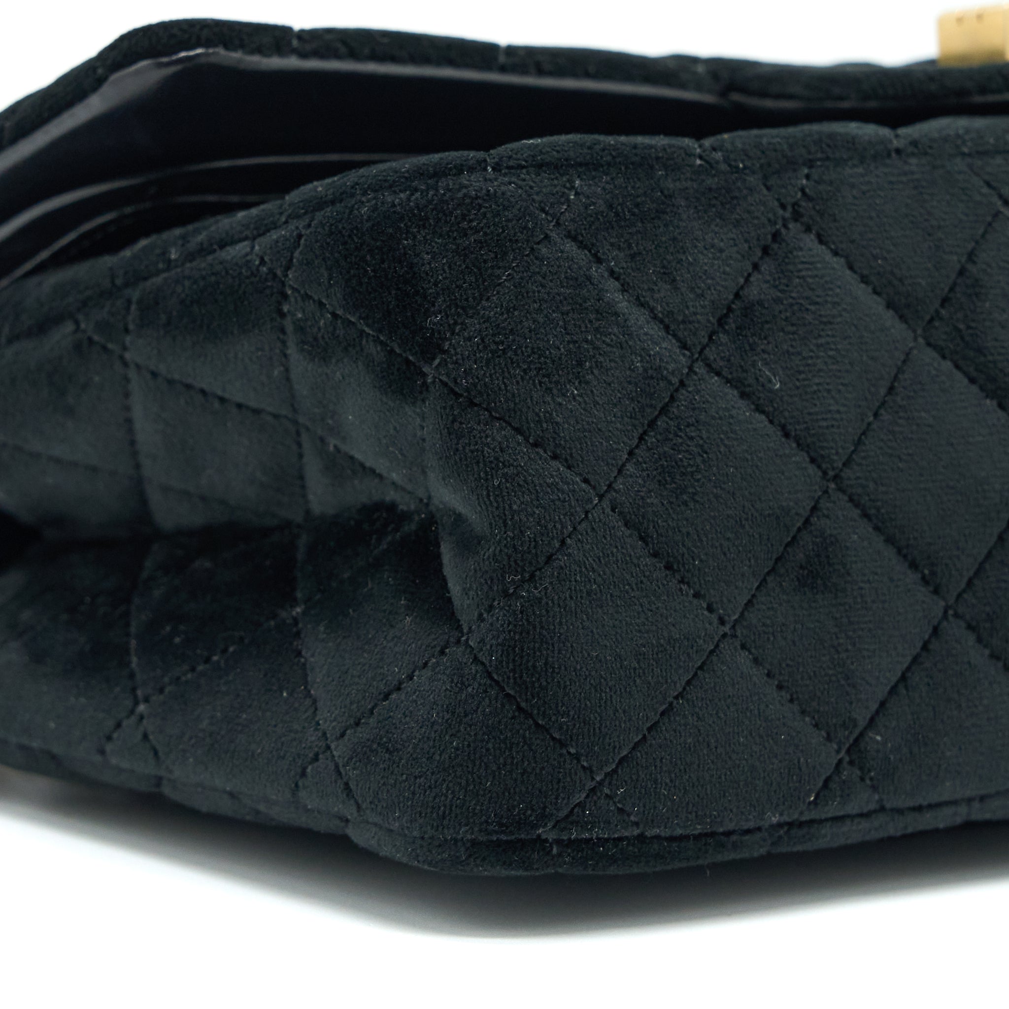 CHANEL SMALL 2.55 REISSUE FLAP BAG VELVET BLACK GHW