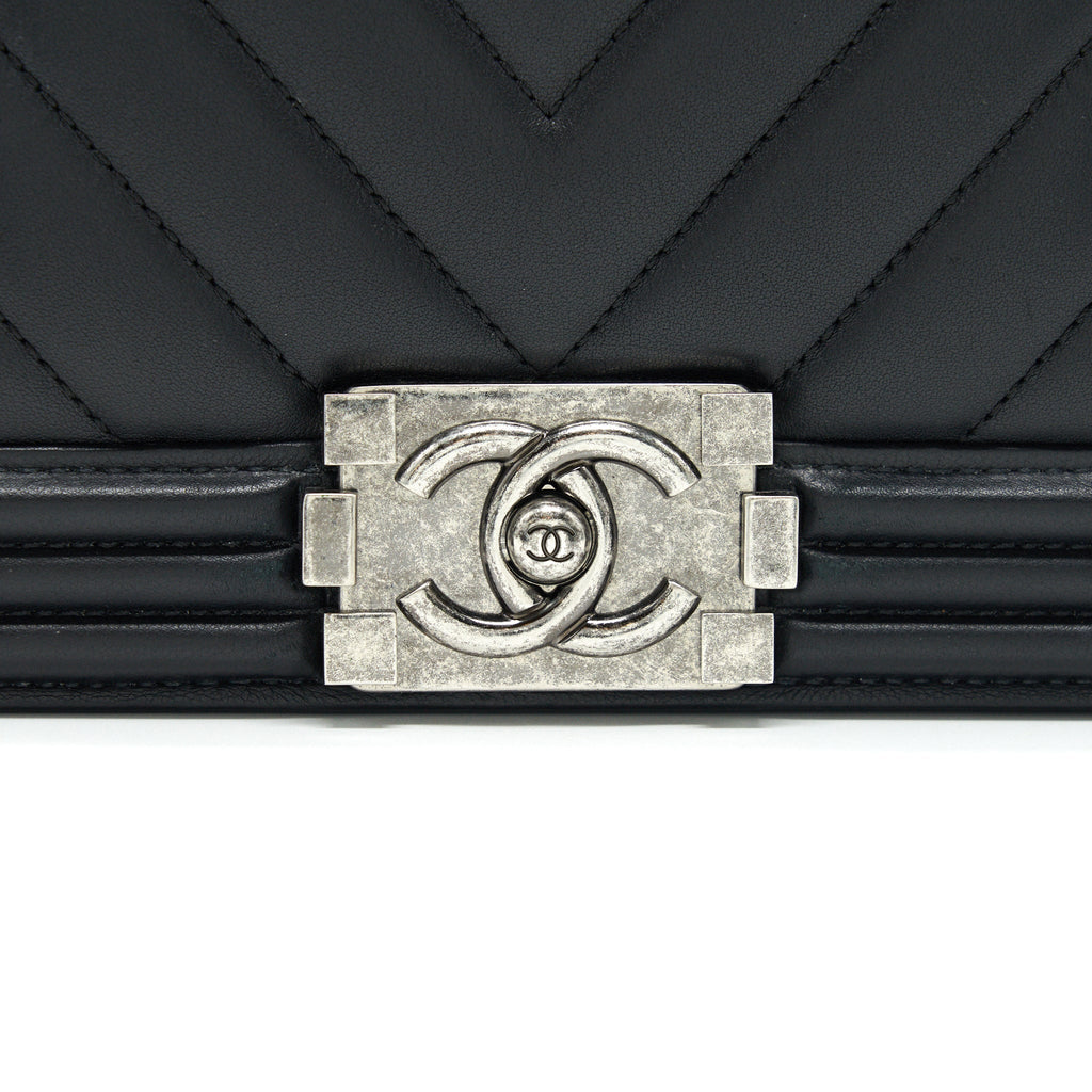 CHANEL SMALL CHEVRON LEBOY BAG CALFSKIN BLACK WITH SHW