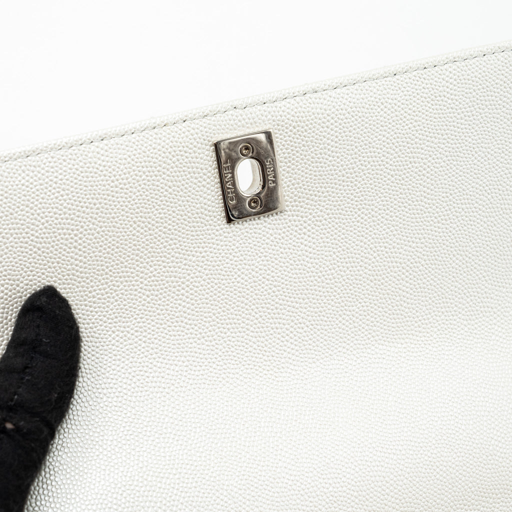 CHANEL CHEVRON SMALL COCO HANDLE CAVIAR IRIDESCENT WHITE SHW