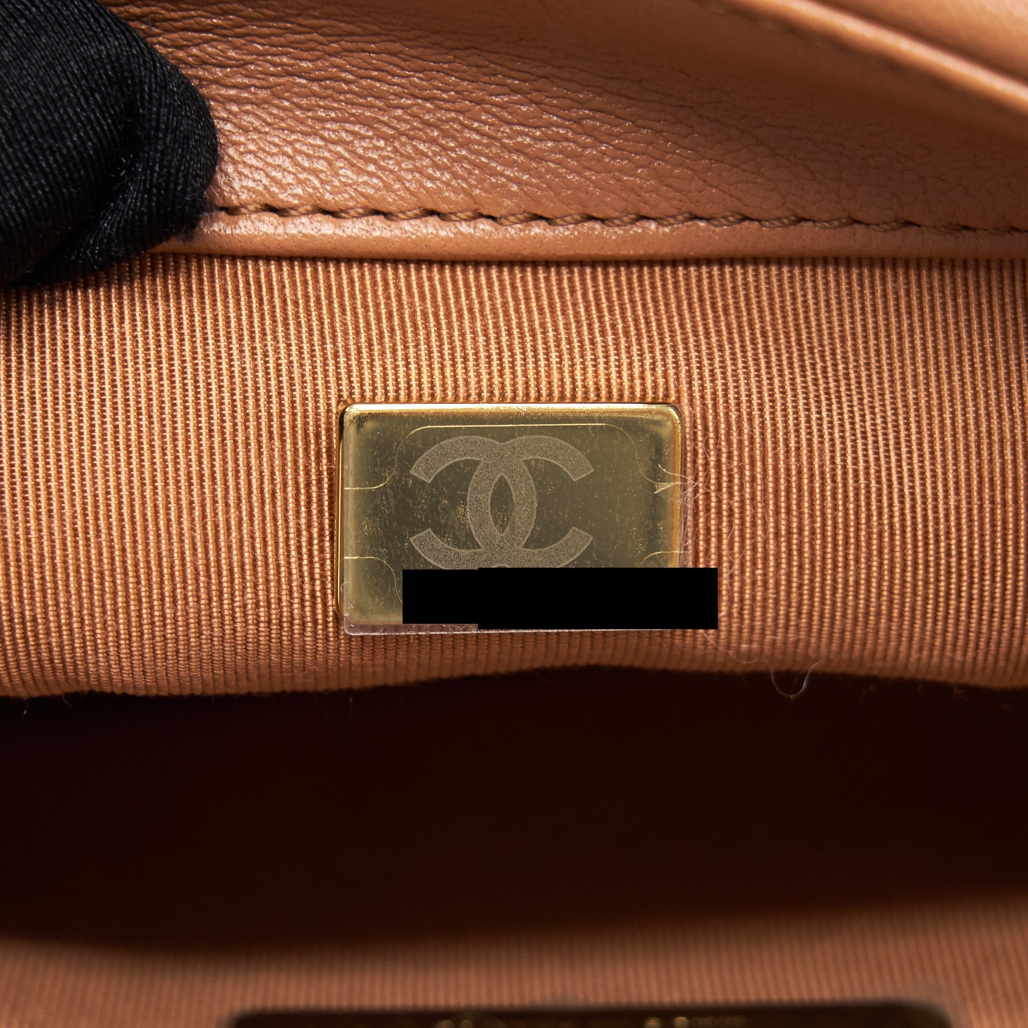 CHANEL 21K SMALL 19 FLAP BAG LAMBSKIN CARAMEL GHW(MICROCHIP)