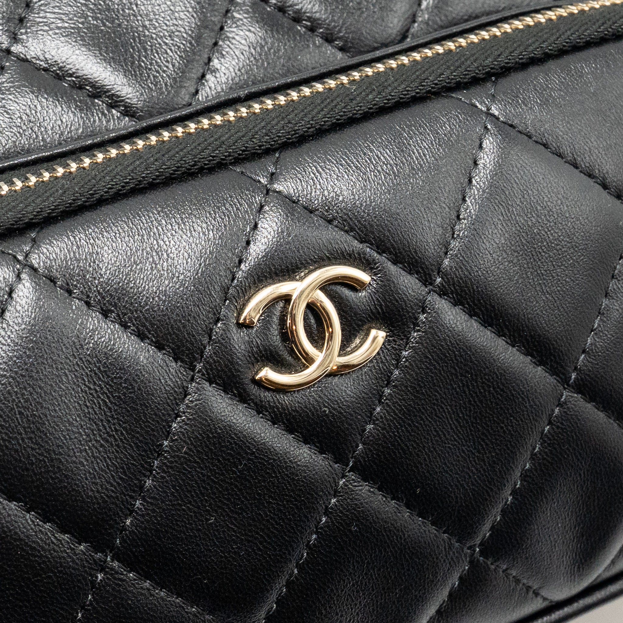 CHANEL 25C CAMERA BAG LAMBSKIN BLACK LGHW (MICROCHIP)
