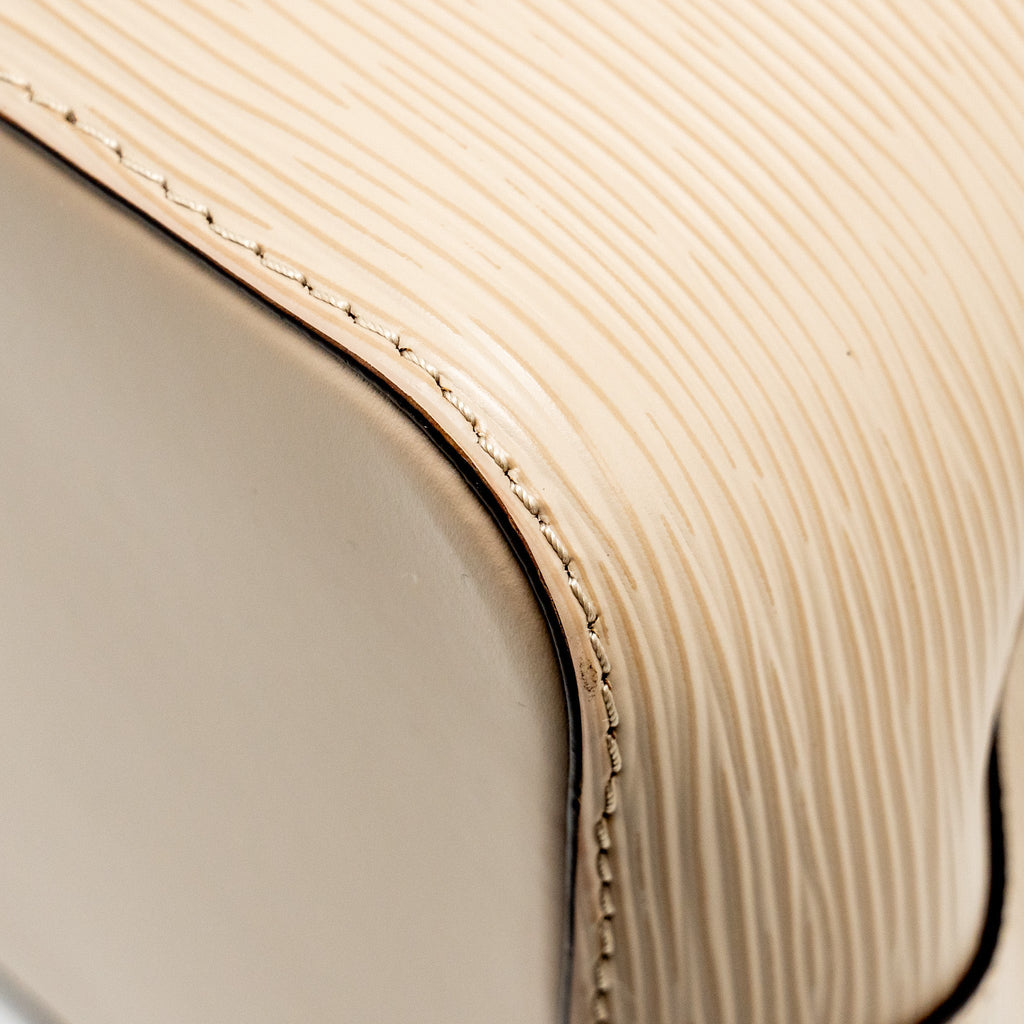 LOUIS VUITTON NEO NOE BB EPI LEATHER MULTICOLOUR GHW