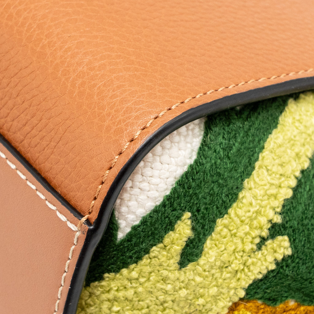LOEWE X WILLIAM DE MORGAN MINI HAMMOCK FLORAL-EMBROIDERED SHOULDER BAG CALFSKIN TAN/ MULTICOLOUR GHW