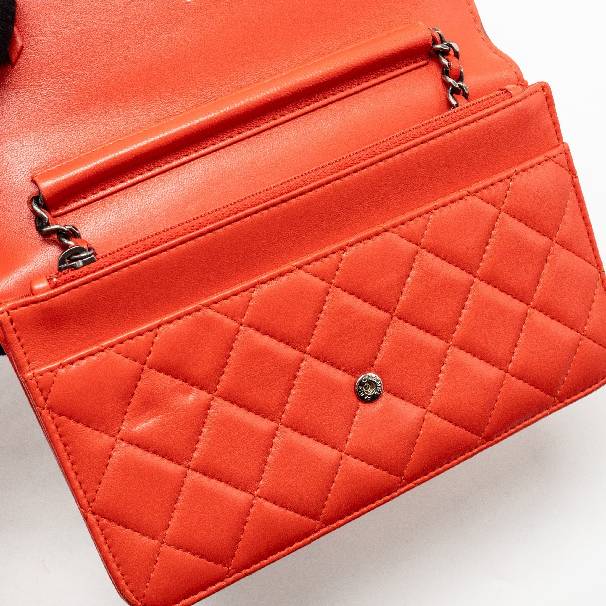 CHANEL BOY WALLET ON CHAIN LAMBSKIN RED RUTHENIUM SILVER HARDWARE
