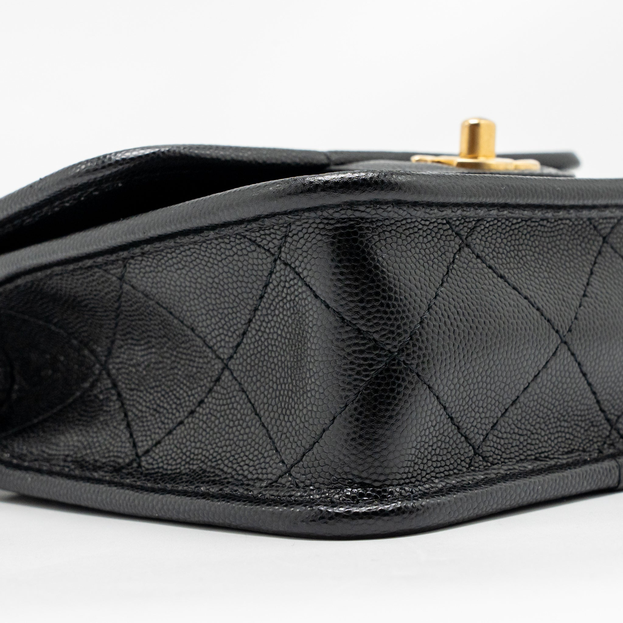 CHANEL 22K MINI FLAP BAG WITH TOP HANDLE CAVIAR BLACK GHW (MICROCHIP)
