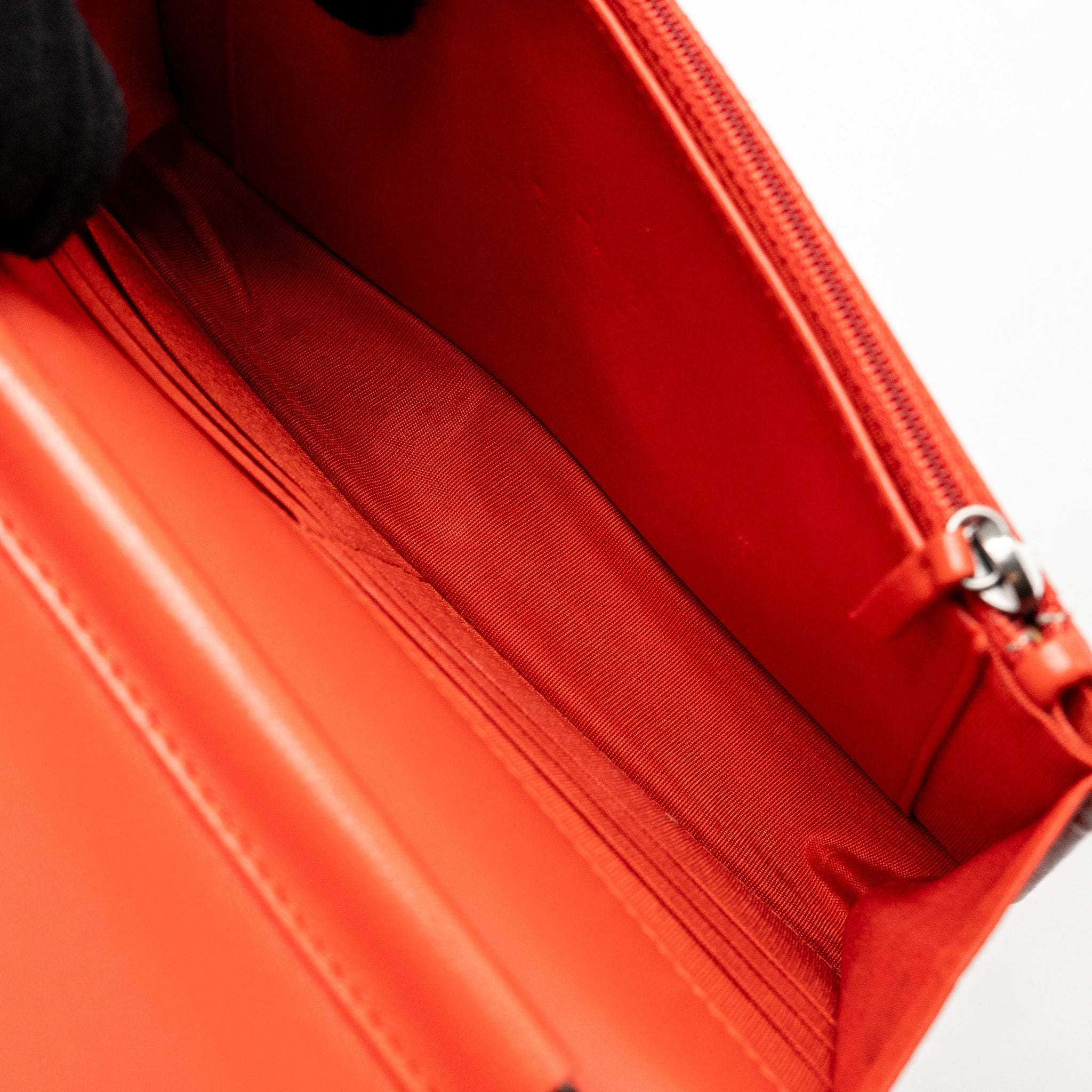 CHANEL BOY WALLET ON CHAIN LAMBSKIN RED RUTHENIUM SILVER HARDWARE