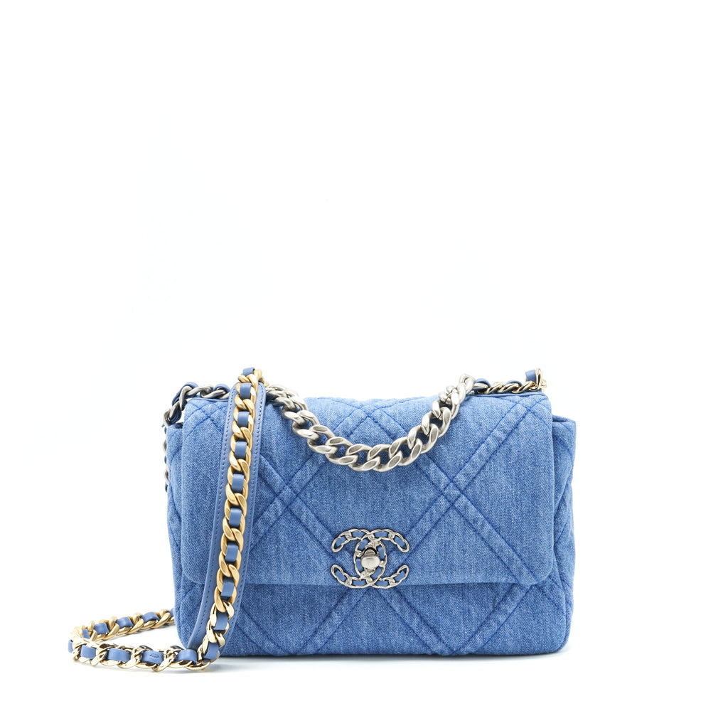 CHANEL 22P DENIM SMALL 19 BAG LIGHT BLUE GOLD/SLIVER HARDWARE