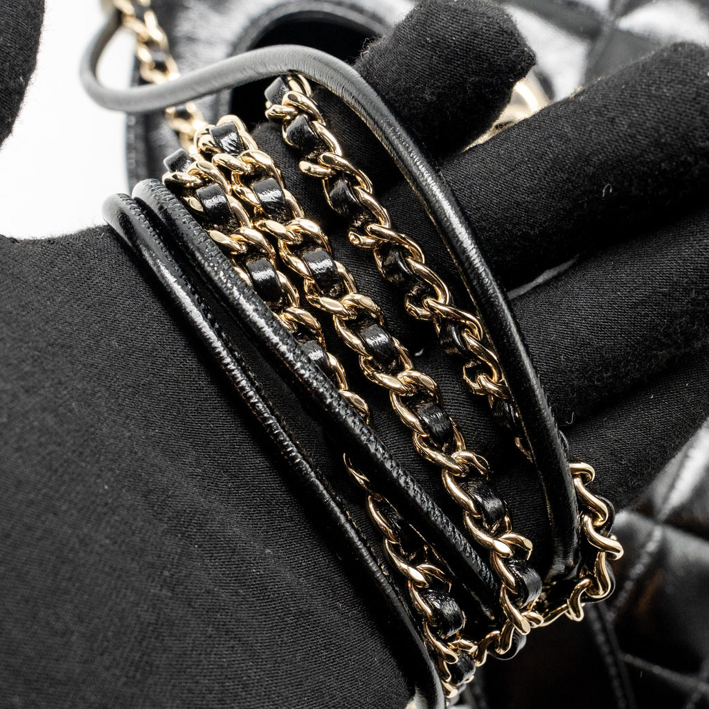 CHANEL MEDIUM 31 BAG SHINY LAMBSKIN BLACK LGHW (MICROCHIP)
