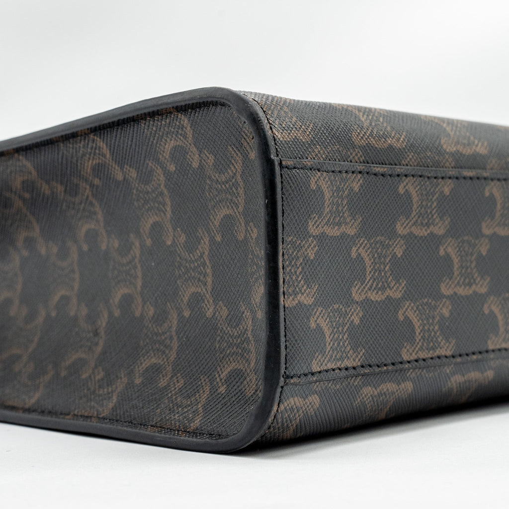 CELINE VERTICAL CABAS IN TRIOMPHE CANVAS BLACK / MULTICOLOUR GHW