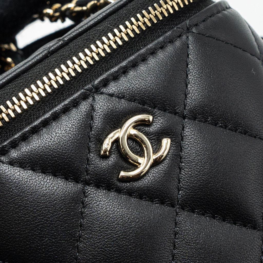 CHANEL PEARL CRUSH MINI VANITY CASE LAMBSKIN BLACK LGHW(MICROCHIP)