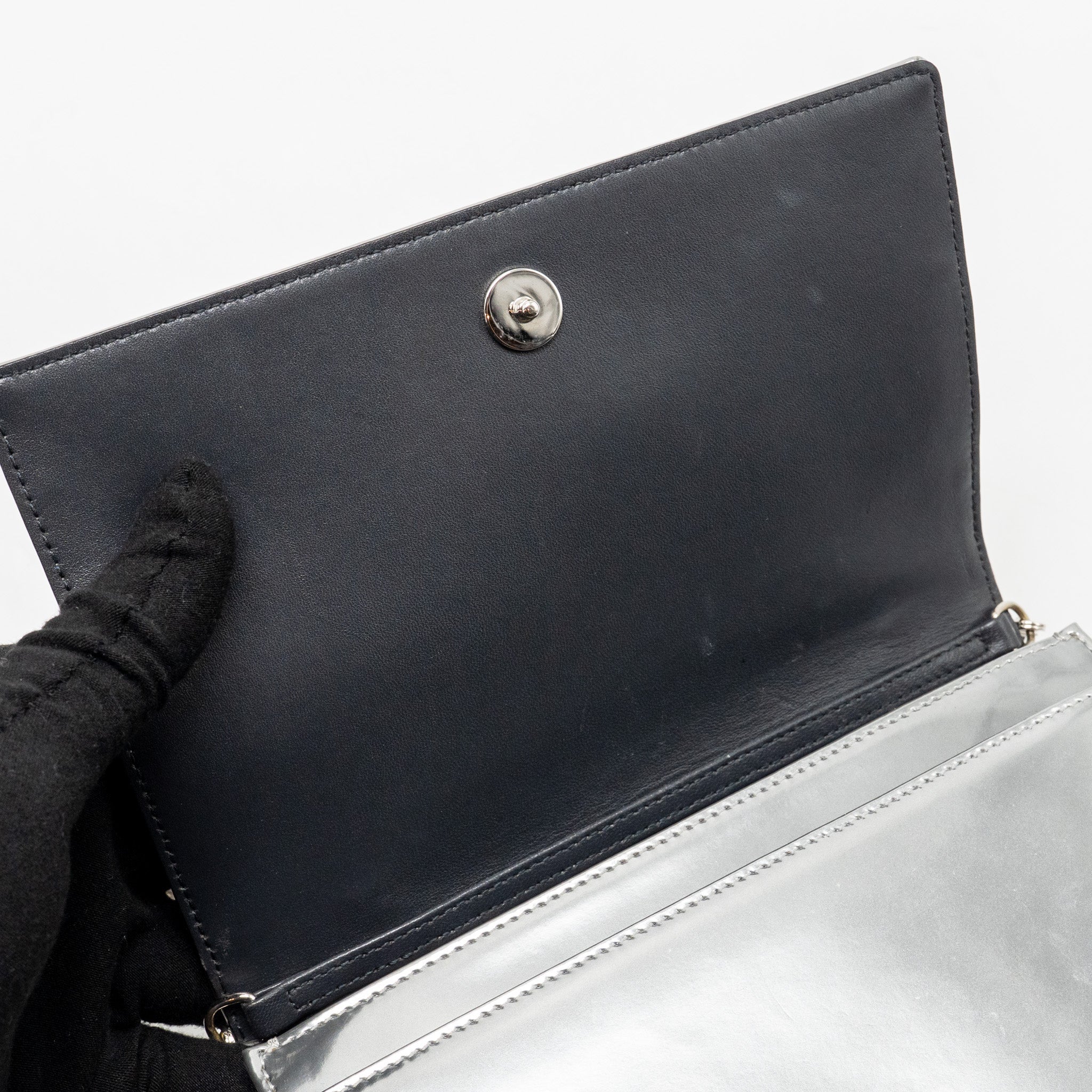 DIOR DIORAMA WALLET ON CHAIN CALFSKIN SILVER SHW