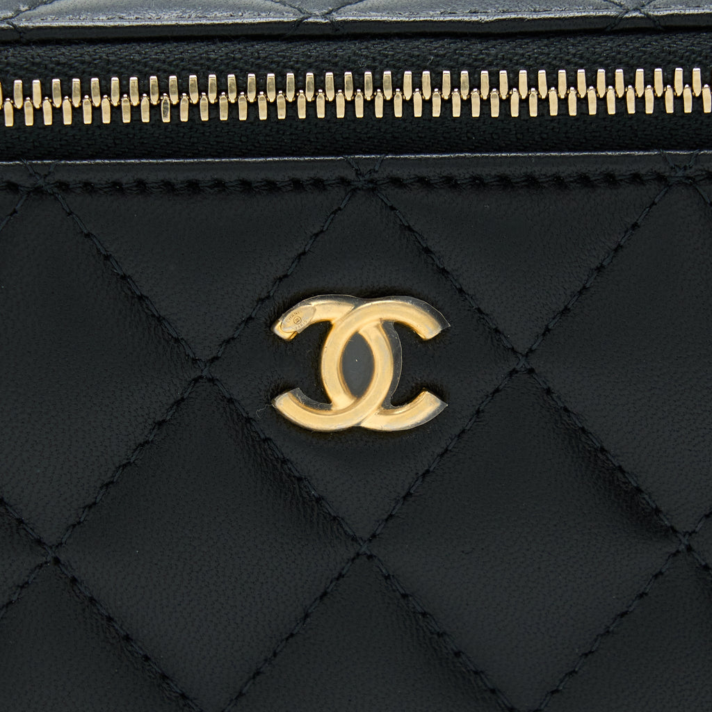 CHANEL 22A PEARL CRUSH LONG VANITY WITH CHAIN LAMBSKIN BLACK GHW