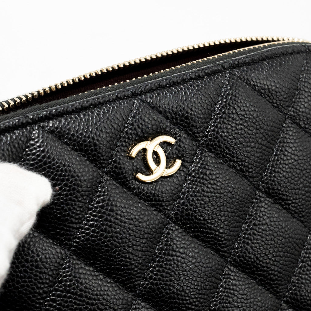 CHANEL CLASSIC CC CLUTCH WITH CHAIN CAVIAR BLACK LGHW (MICROCHIP)