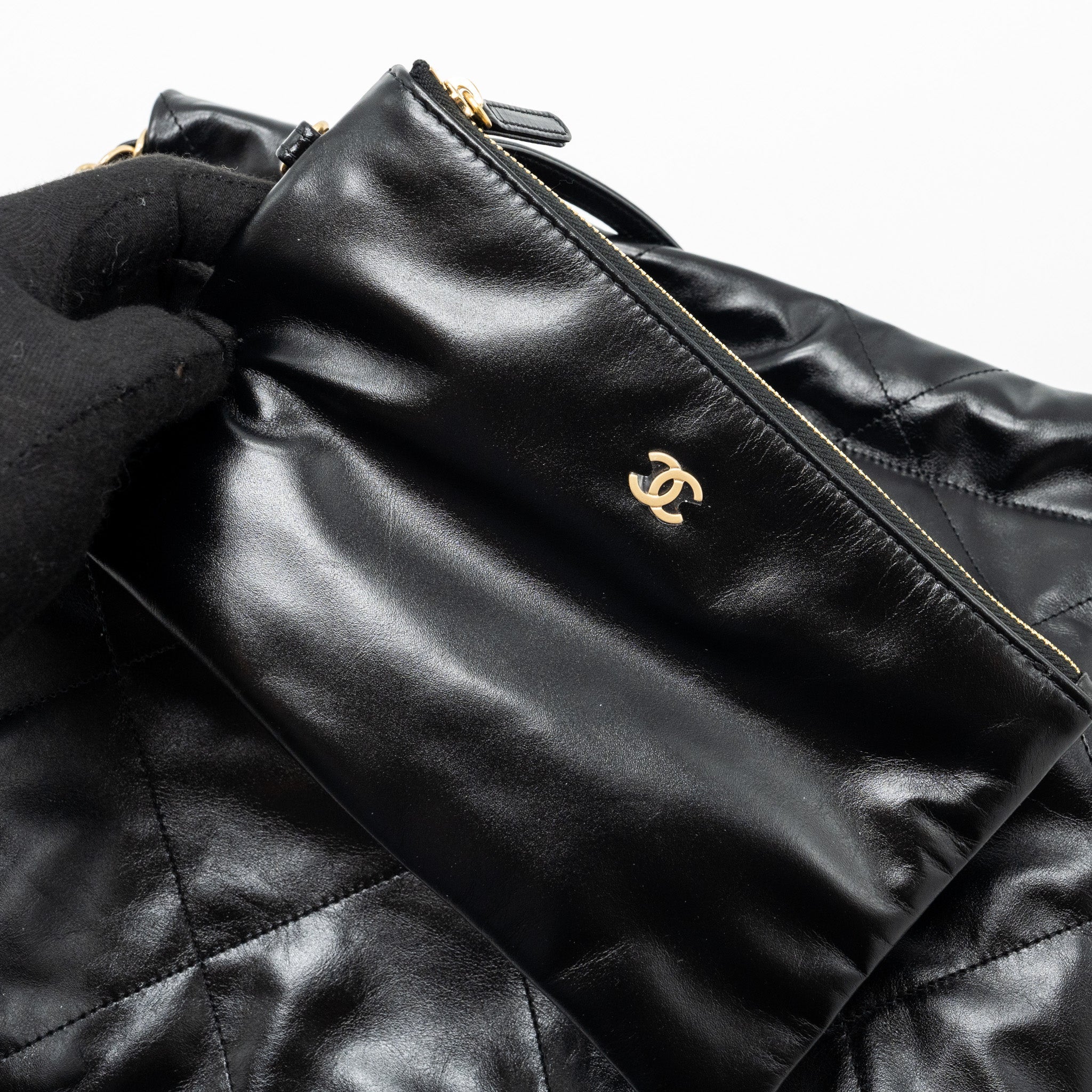 CHANEL SMALL 22 BAG CALFSKIN BLACK GHW