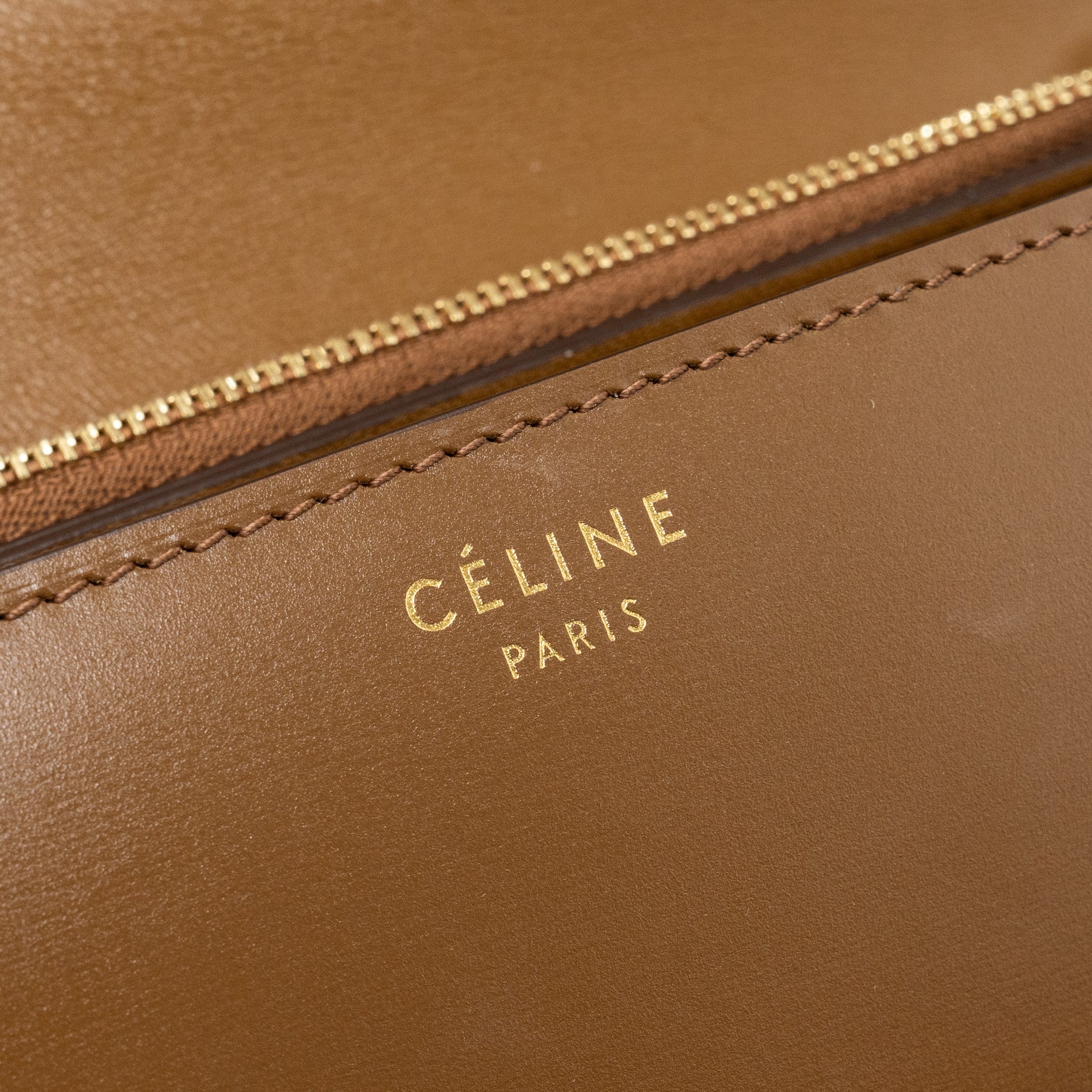 CELINE MEDIUM BOX CALFSKIN CAMEL GHW