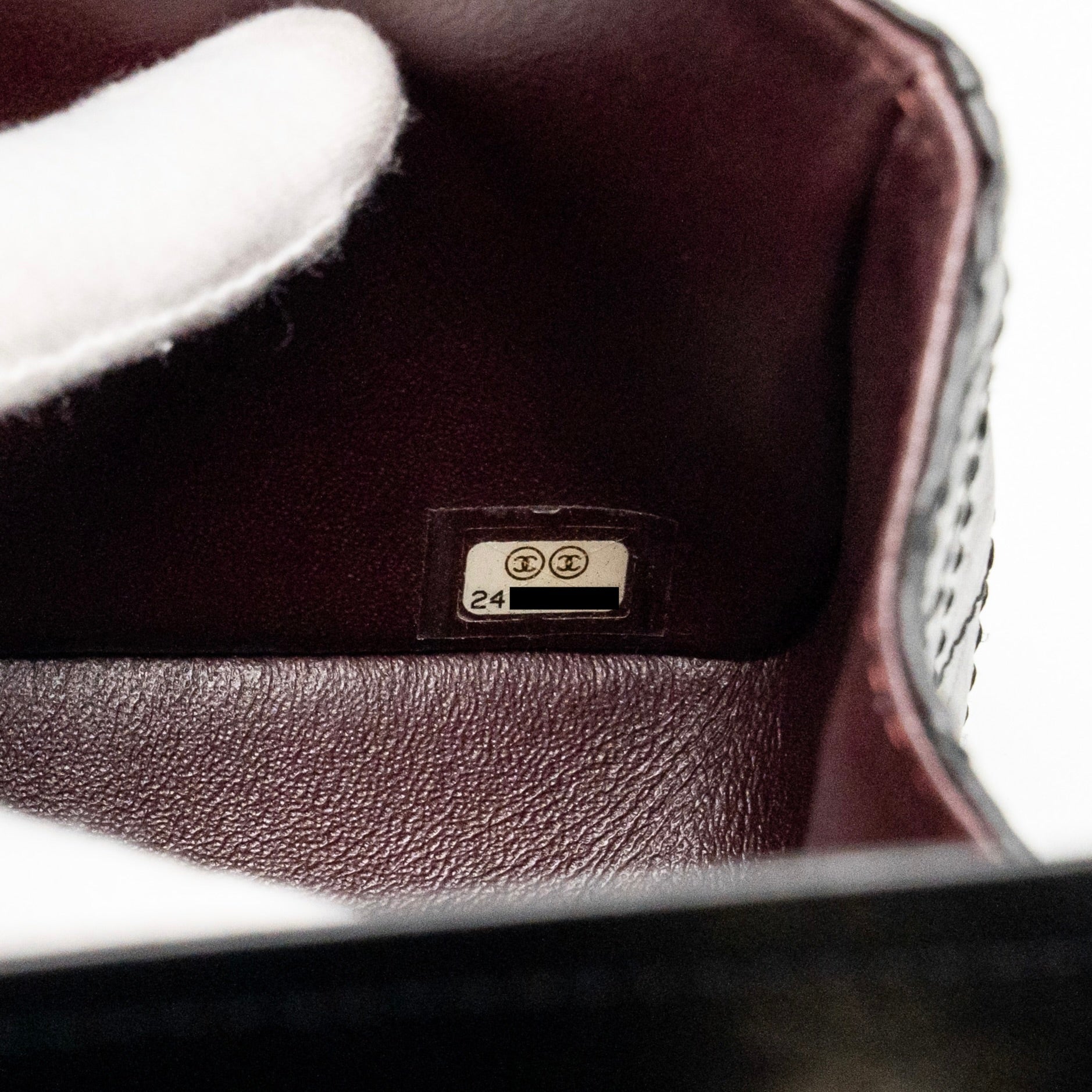 CHANEL SMALL 2.55 REISSUE DOUBLE FLAP BAG AGE CALFSKIN BLACK GHW