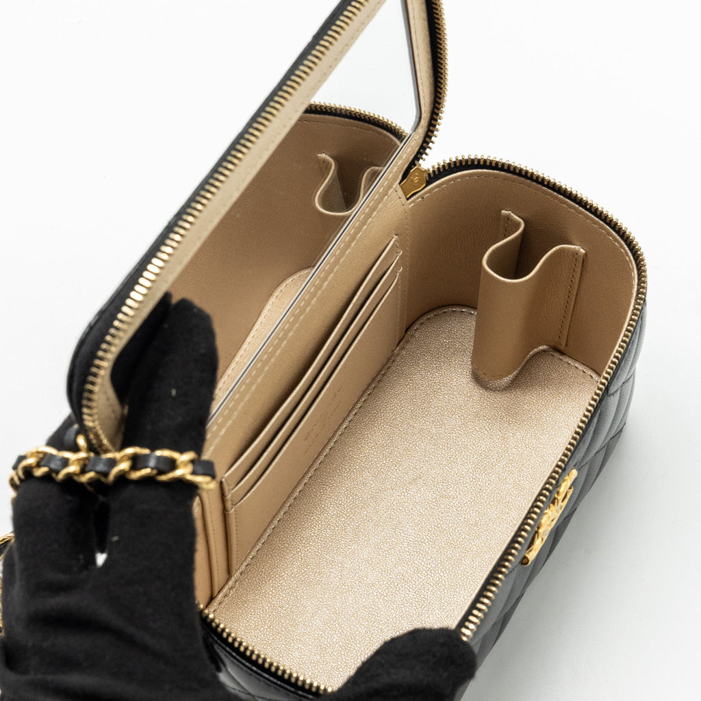 CHANEL 23C LONG VANITY WITH CHAIN SHINY LAMBSKIN BLACK GHW (MICROCHIP)