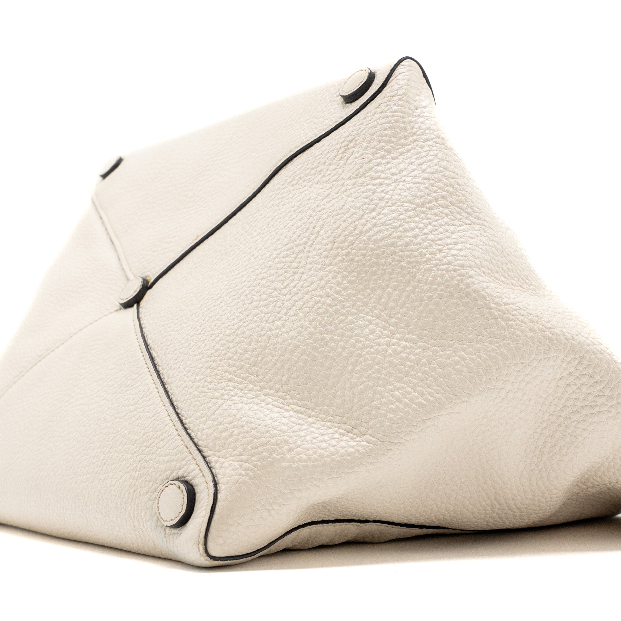PRADA TOTE BAG CALFSKIN WHITE GHW