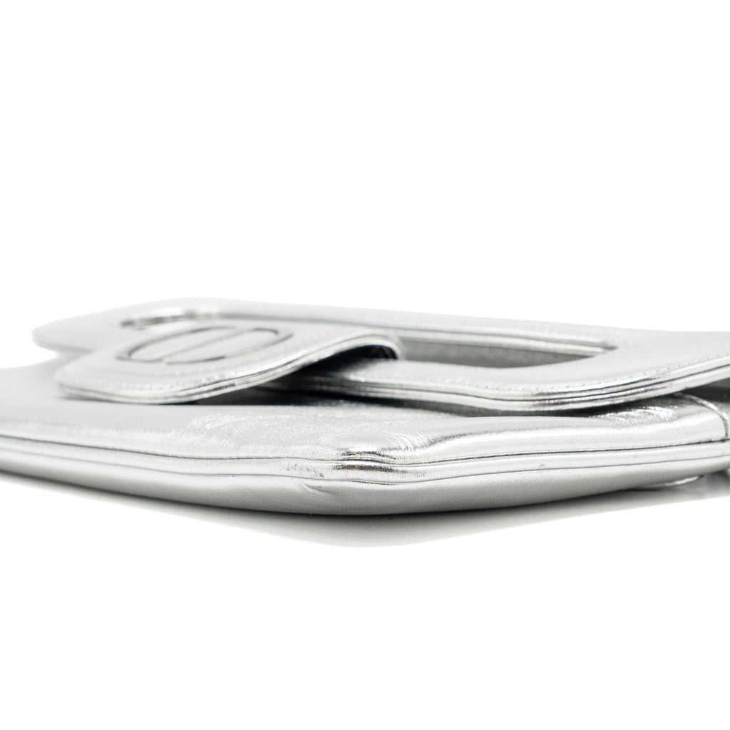 DIOR DIORDOUBLE CLUTCH WITH CHAINS CALFSKIN ARGENT BLACK HARDWARE
