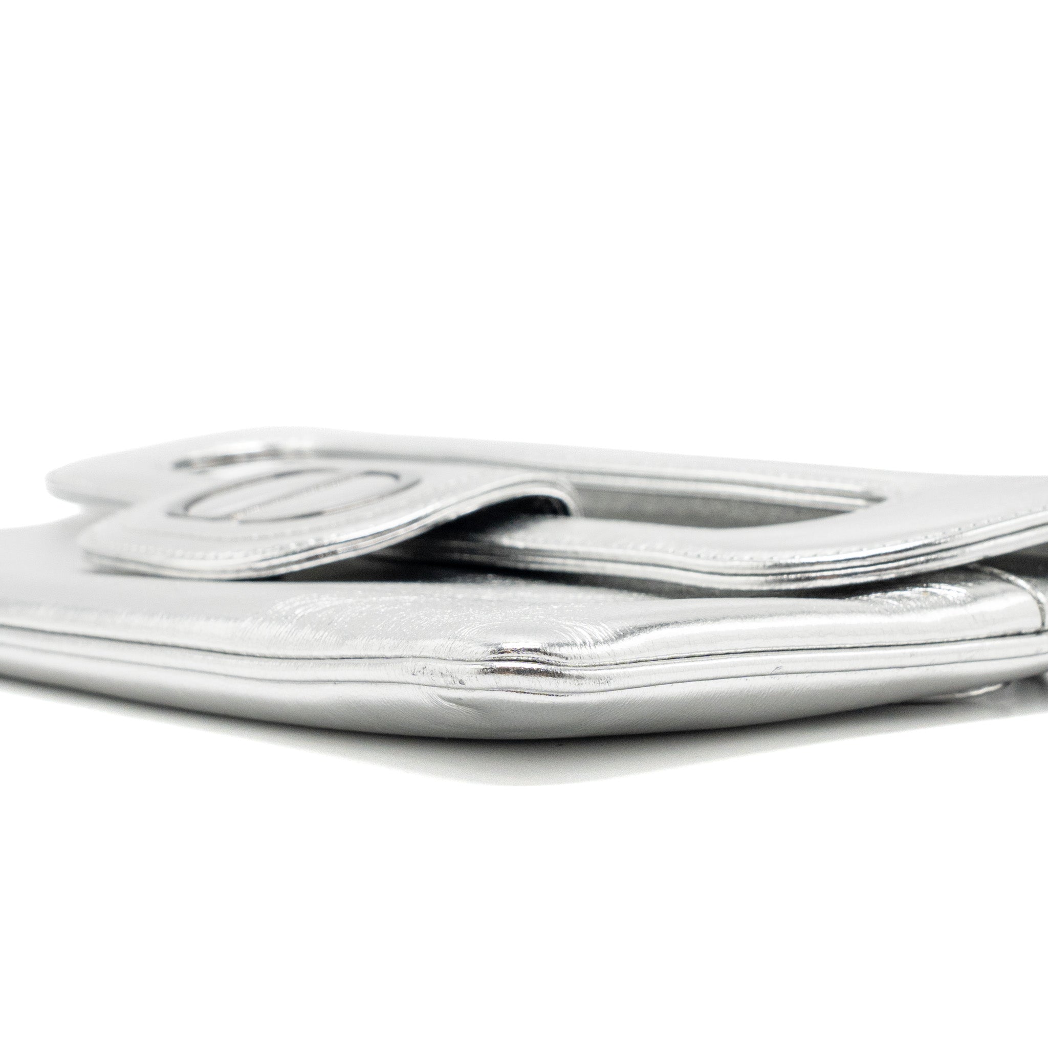 DIOR DIORDOUBLE CLUTCH WITH CHAINS CALFSKIN ARGENT BLACK HARDWARE