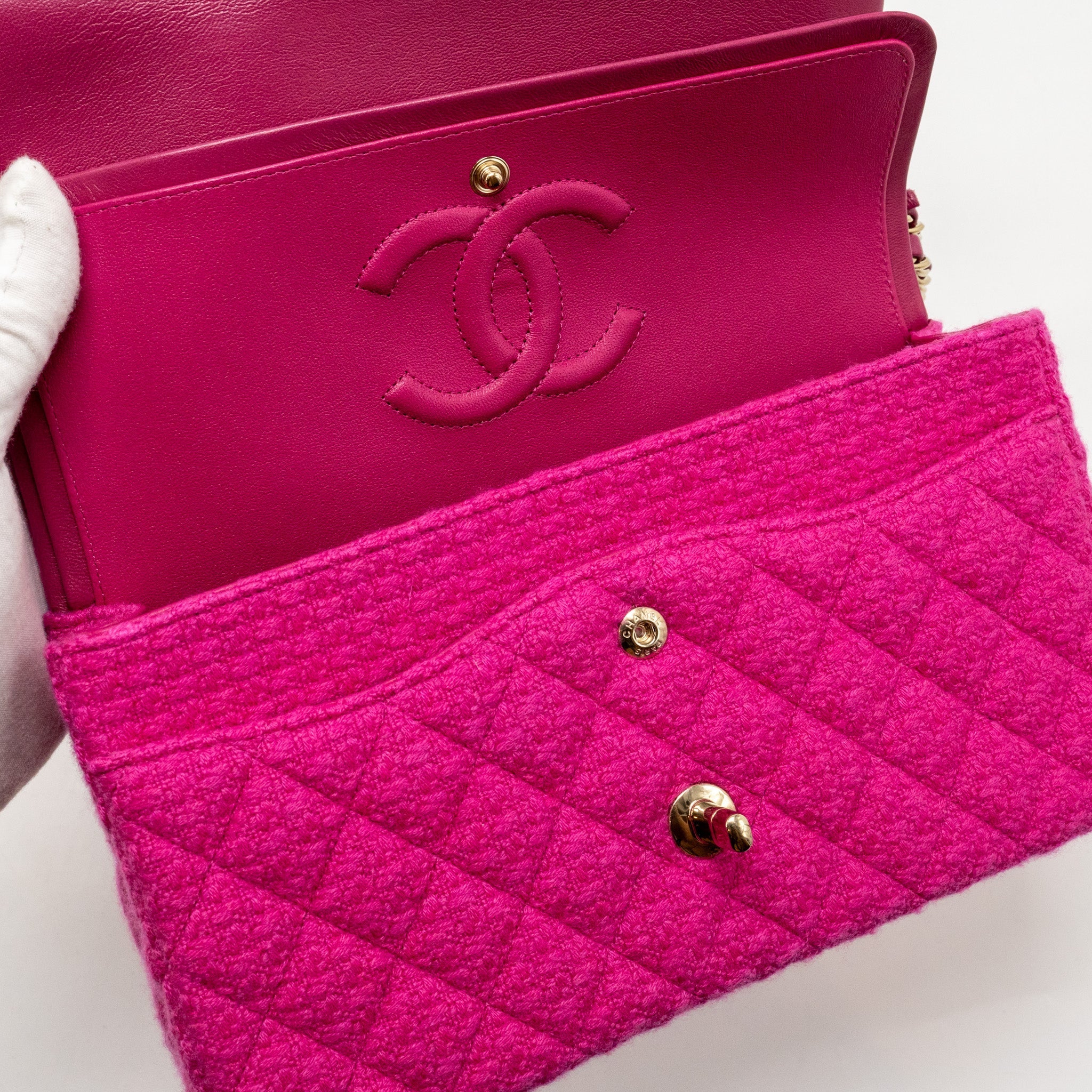 CHANEL MEDIUM CLASSIC DOUBLE FLAP BAG TWEED PINK LGHW (MICROCHIP)