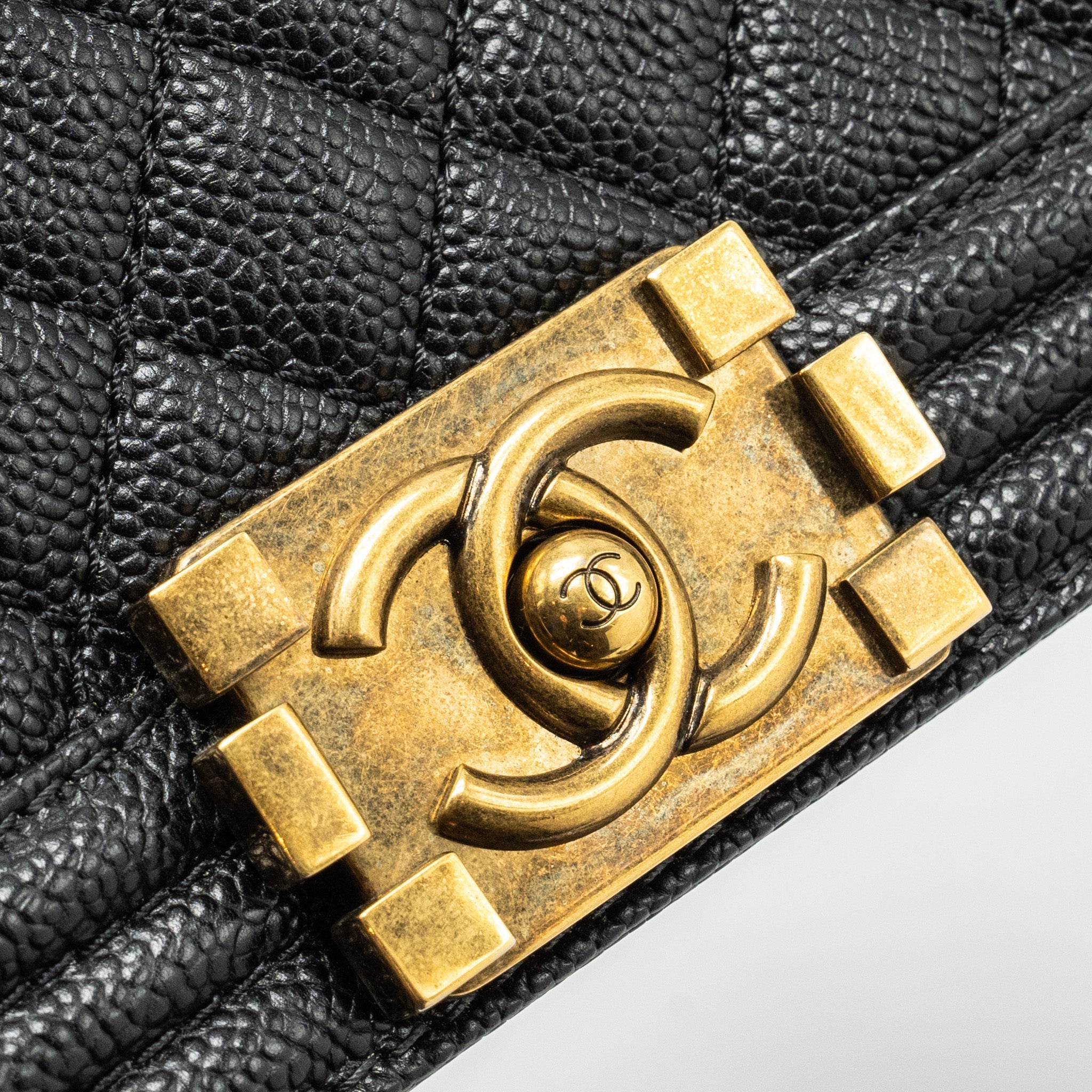 CHANEL SMALL BOY BAG CAVIAR BLACK RUTHENIUM GHW