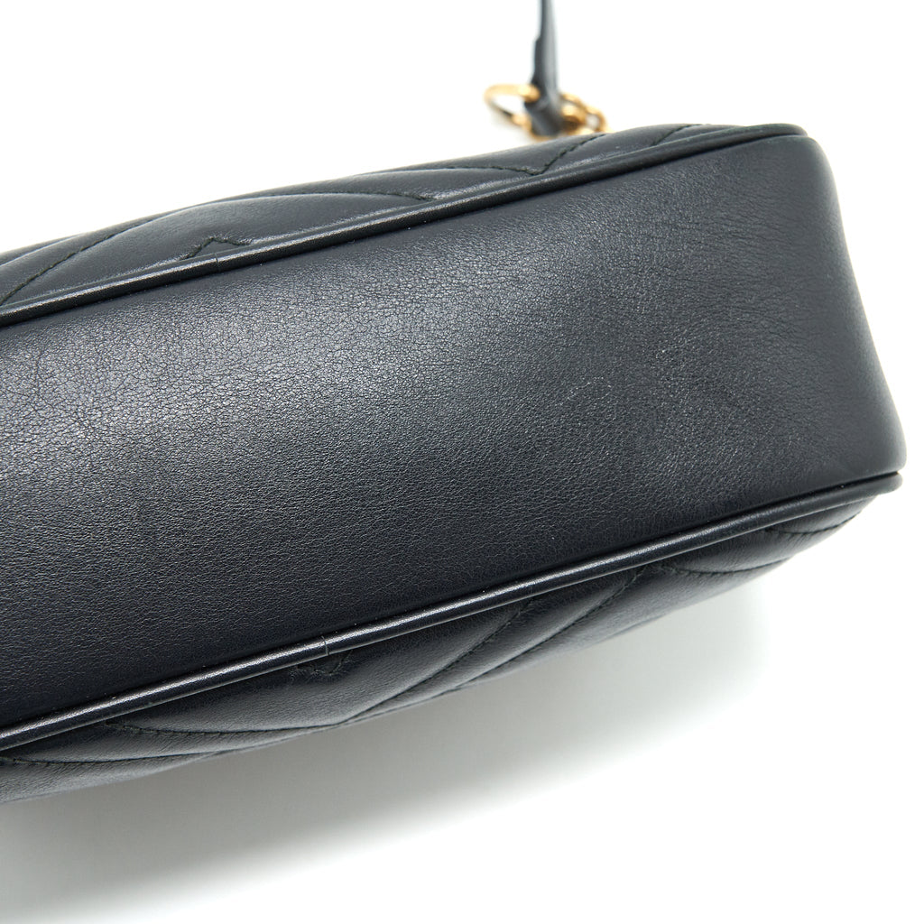 GUCCI MARMONT SMALL MATELASSE SHOULDER BAG BLACK GHW