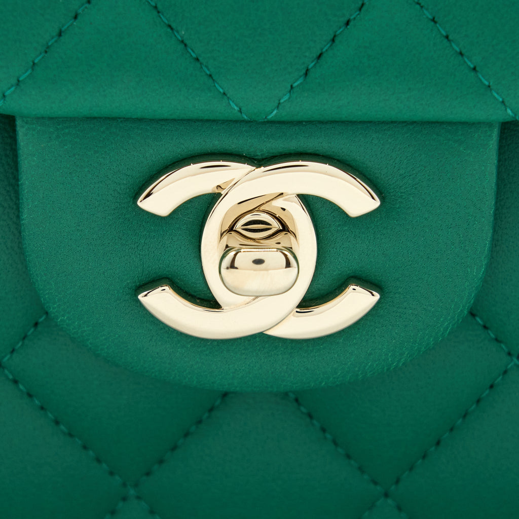 CHANEL SMALL CLASSIC DOUBLE FLAP BAG LAMBSKIN GREEN LGHW(MICROCHIP)