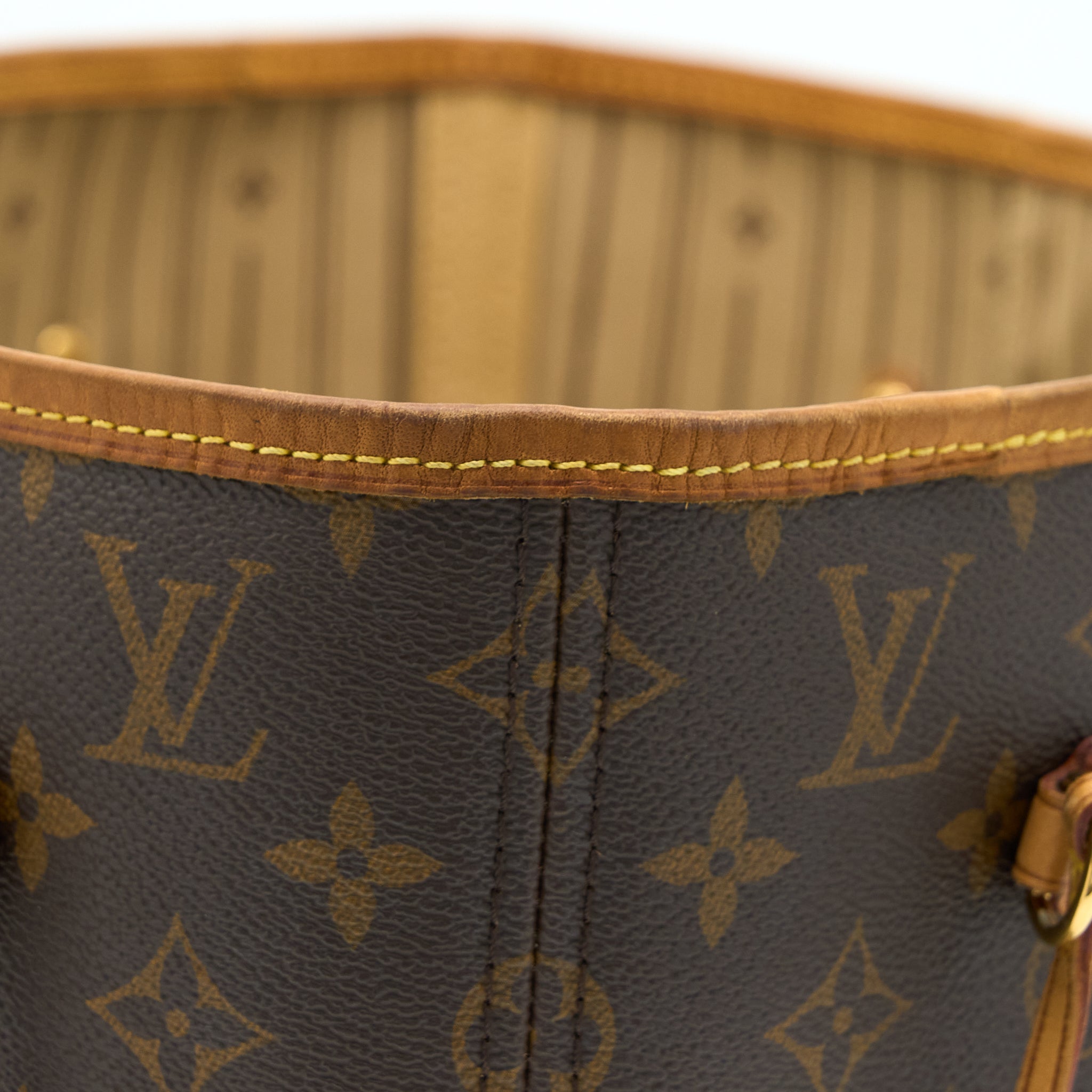 LOUIS VUITTON NEVERFULL MM MONOGRAM CANVAS GHW
