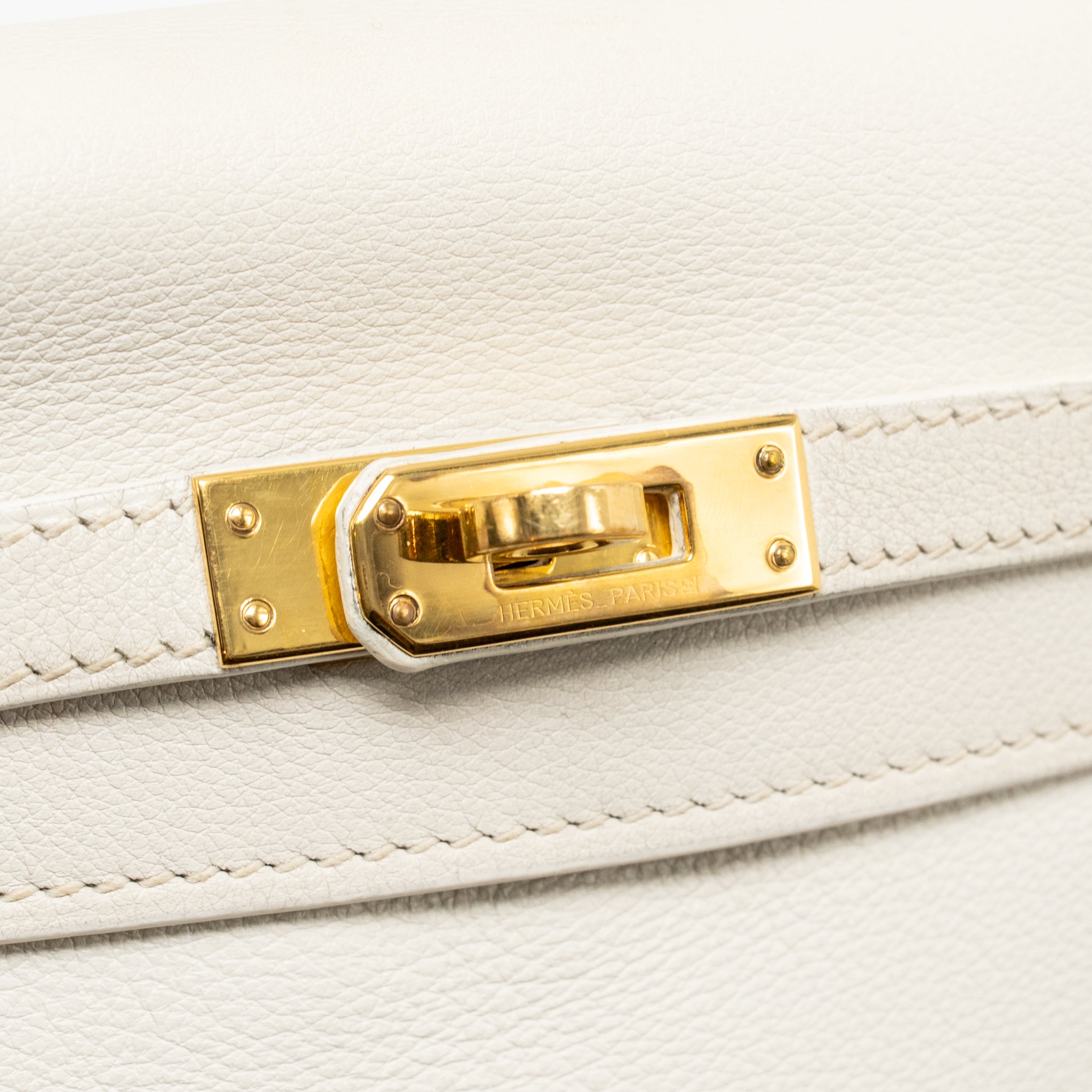 HERMES KELLY 25 EVERCOLOR BLANC GHW