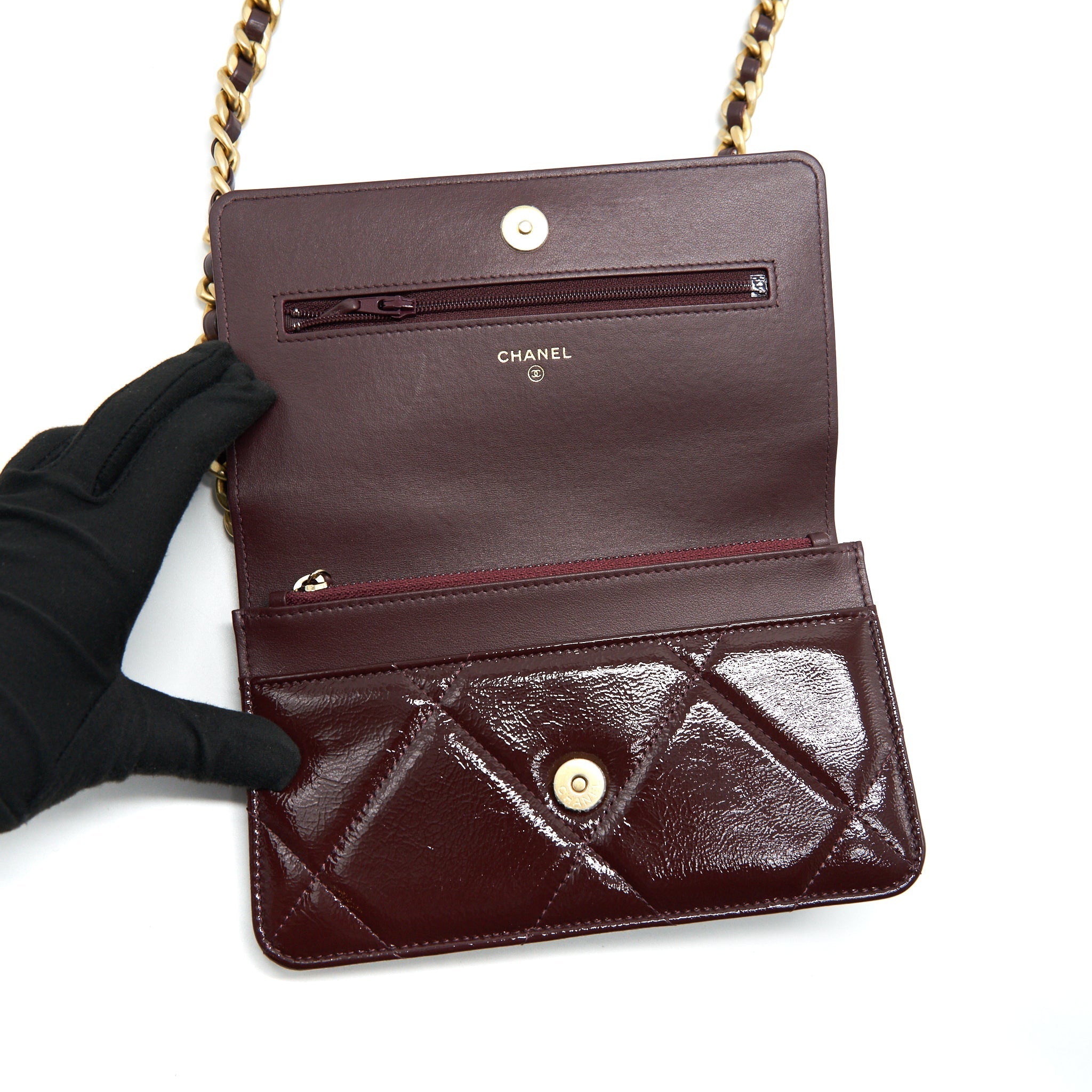 CHANEL 19 WALLET ON CHAIN BURGUNDY