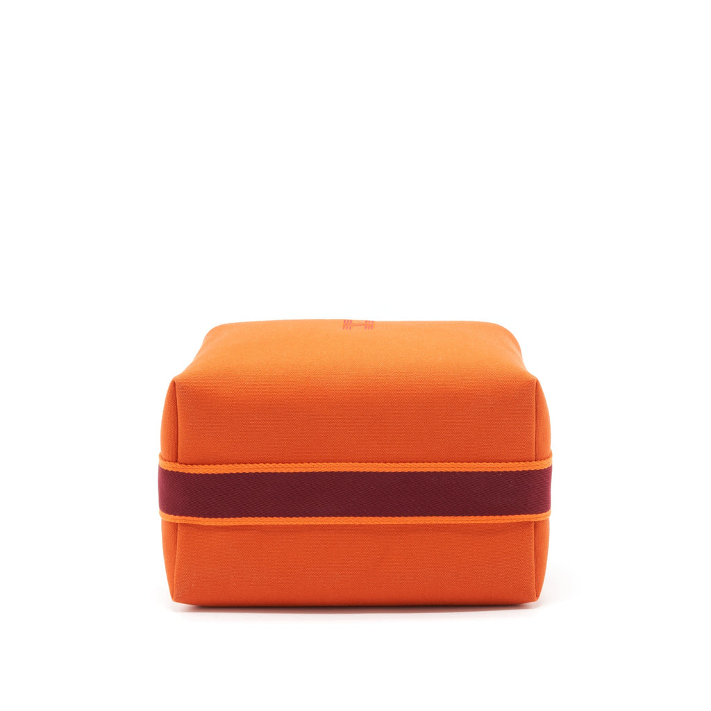 HERMES LARGE TROUSSE DE TOILETTE BRIDE A BRADC ORANGE FEU