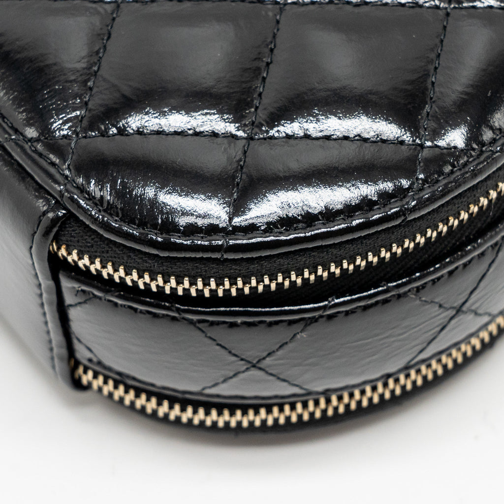 CHANEL 22B TOP HANDLE MINI ROUND VANITY CASE WITH CHAIN SHINY LAMBSKIN BLACK LGHW (MICROCHIP)