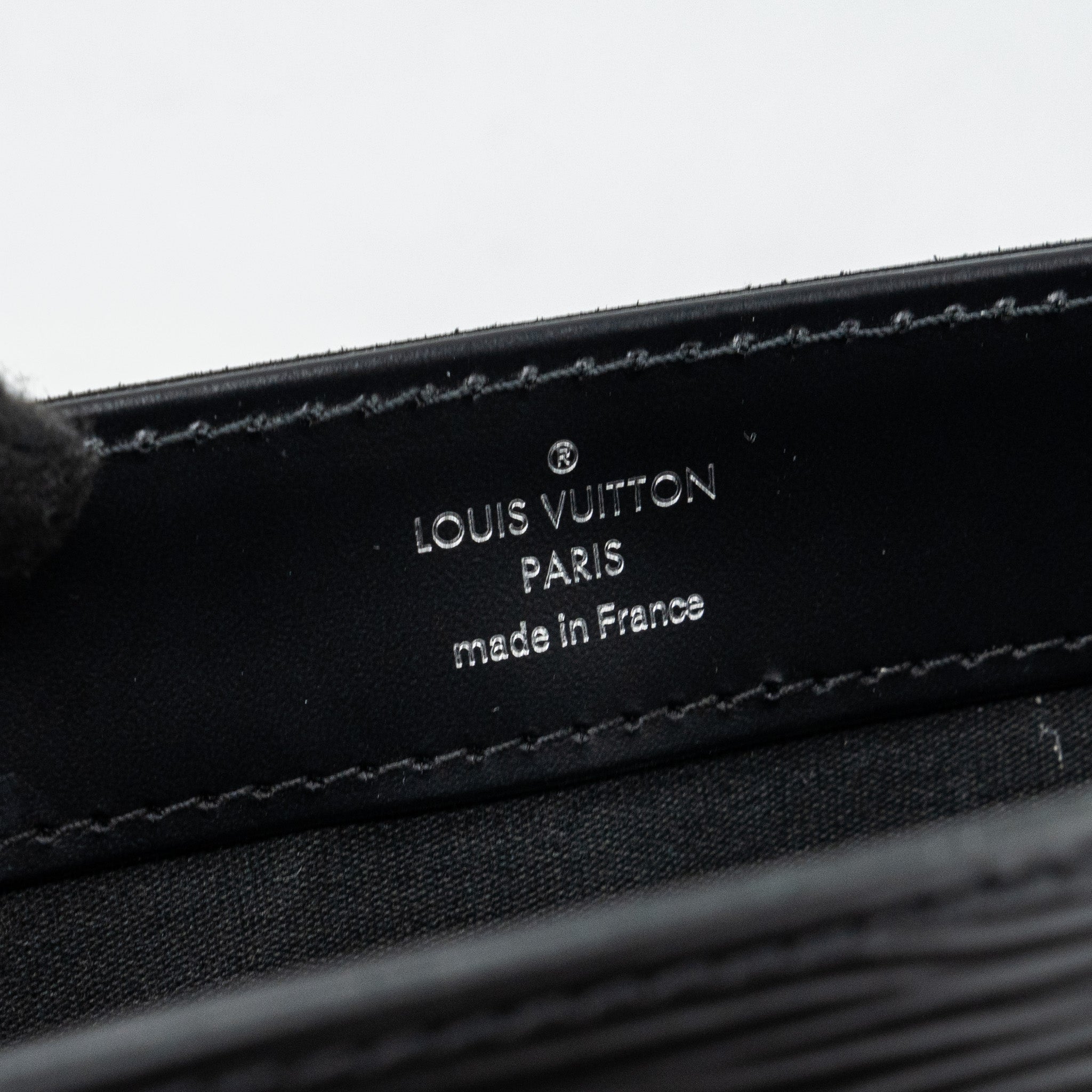 LOUIS VUITTON BAGATELLE PM EPI BLACK SHW