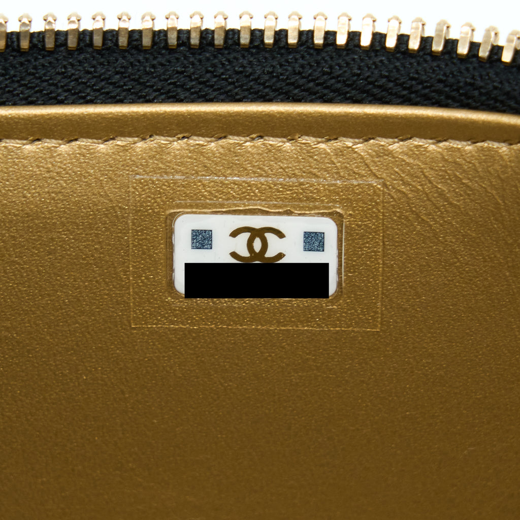 CHANEL PEARL CRUSH LONG VANITY WITH CHAIN LAMBSKIN BLACK GHW