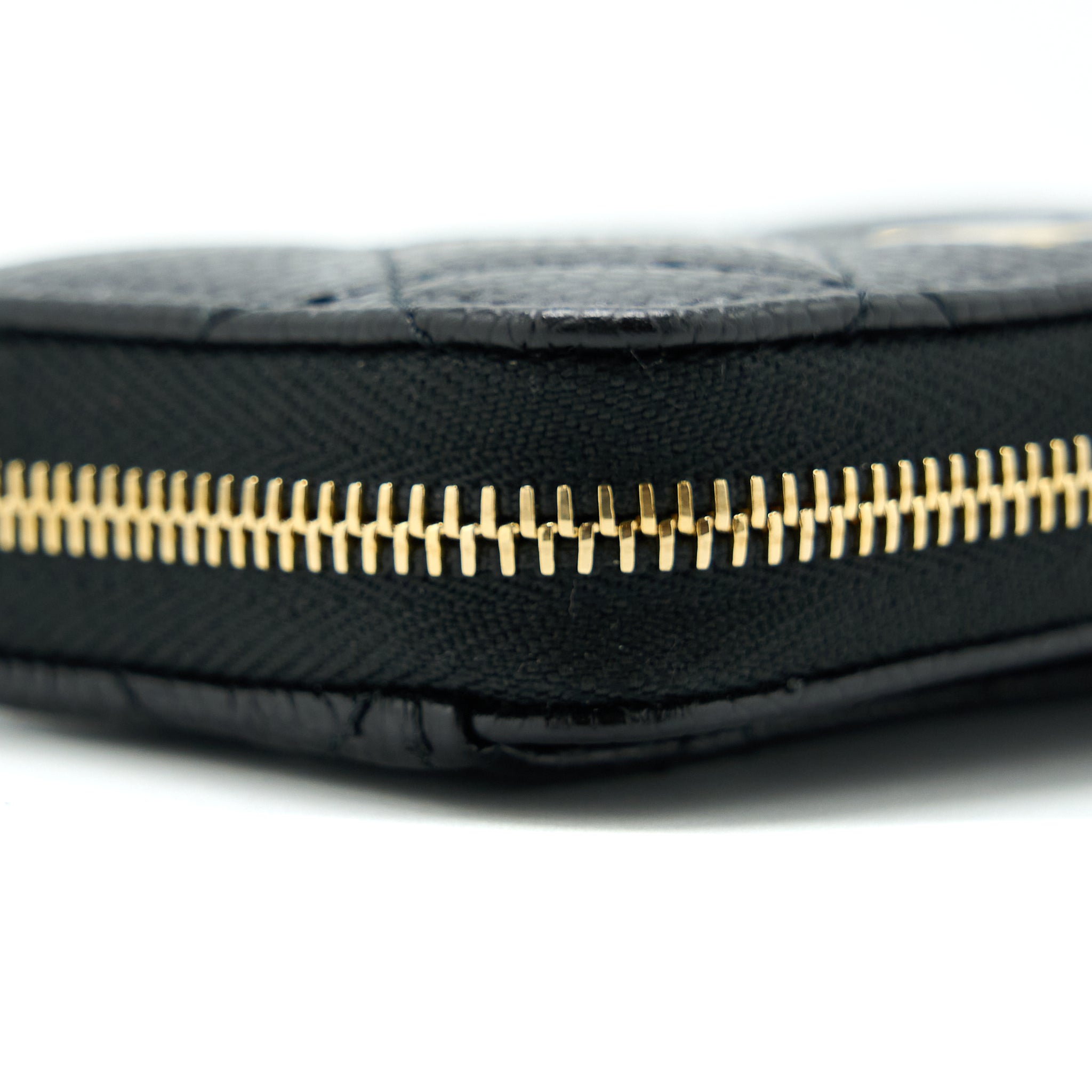 CHANEL ZIP SMALL CARD HOLDER CAVIAR BLACK GHW