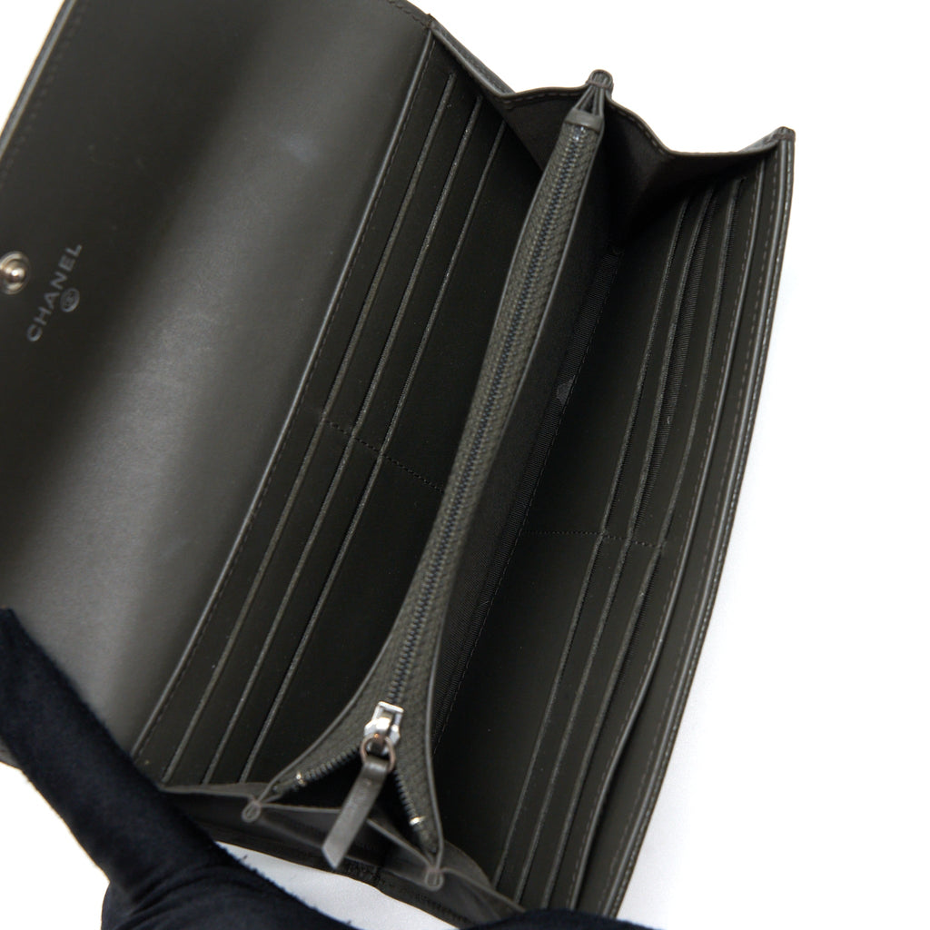 CHANEL CC LOGO FLAP LONG WALLET CAVIAR DARK OLIVE GREEN SHW