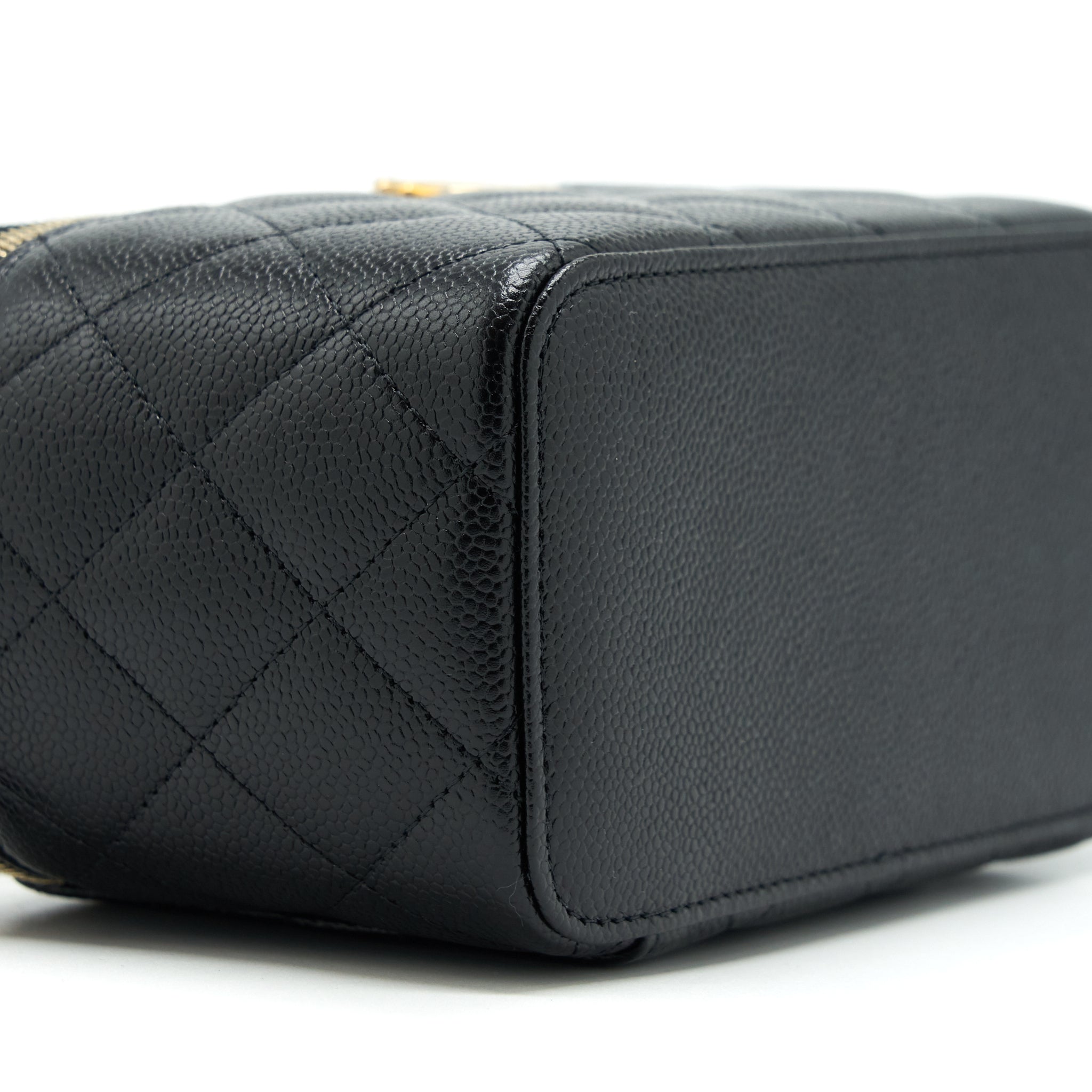 CHANEL 22S LETTER TOP HANDLE LONG VANITY CAVIAR BLACK GHW
