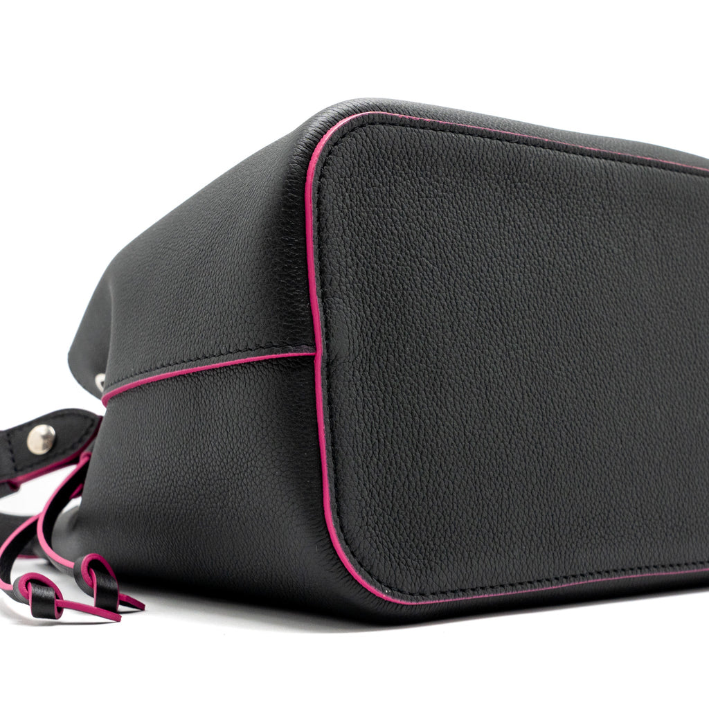 LOUIS VUITTON LOCKME BUCKET BAG CALFSKIN BLACK/PINK SHW