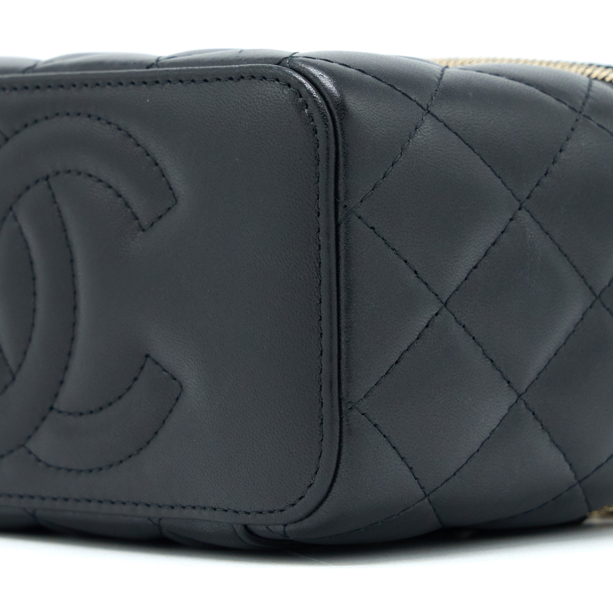 CHANEL PEAR CRUSH LONG VANITY WITH CHAIN LAMBSKIN BLACK GHW