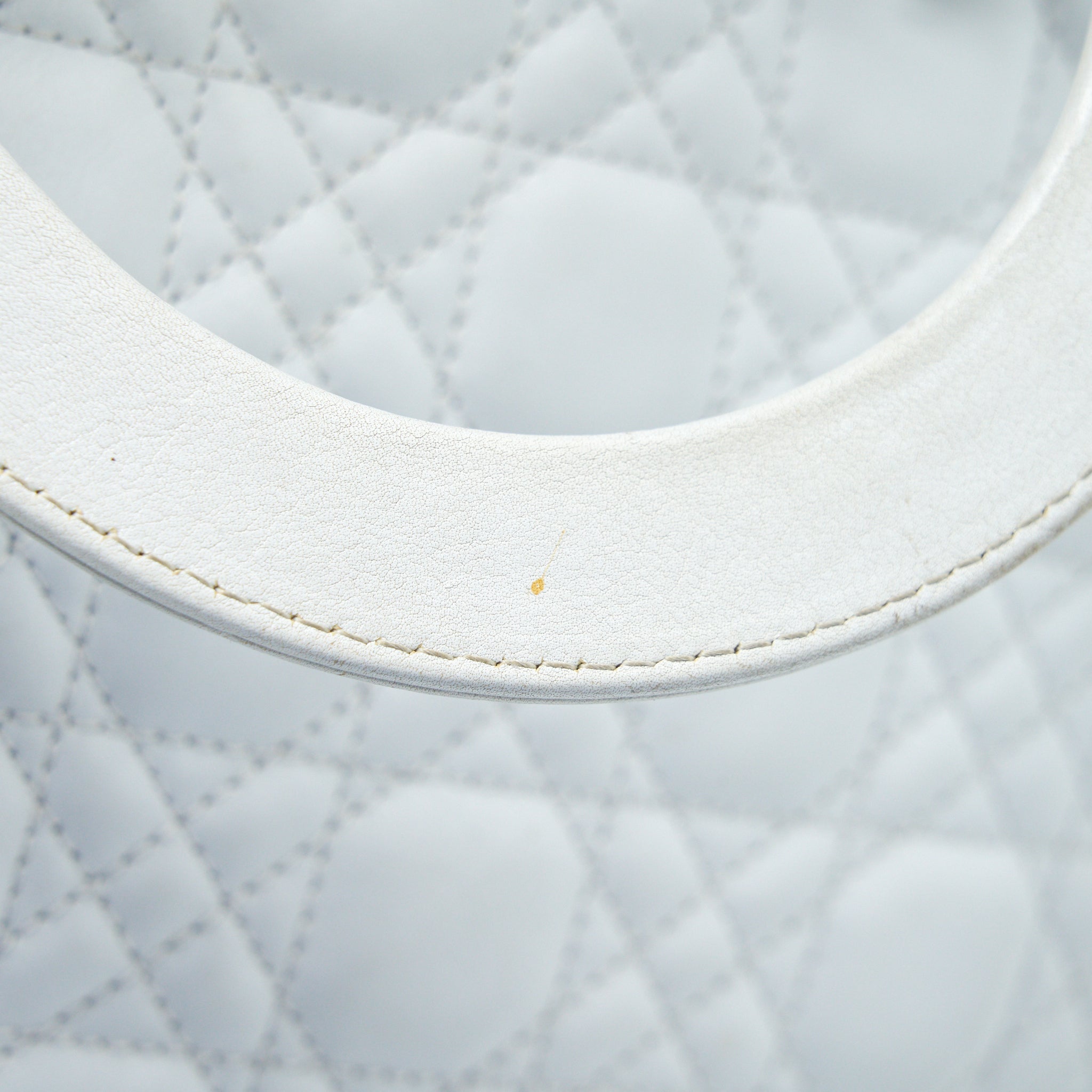 DIOR LADY DIOR BAG LARGE IN WHITE SHW