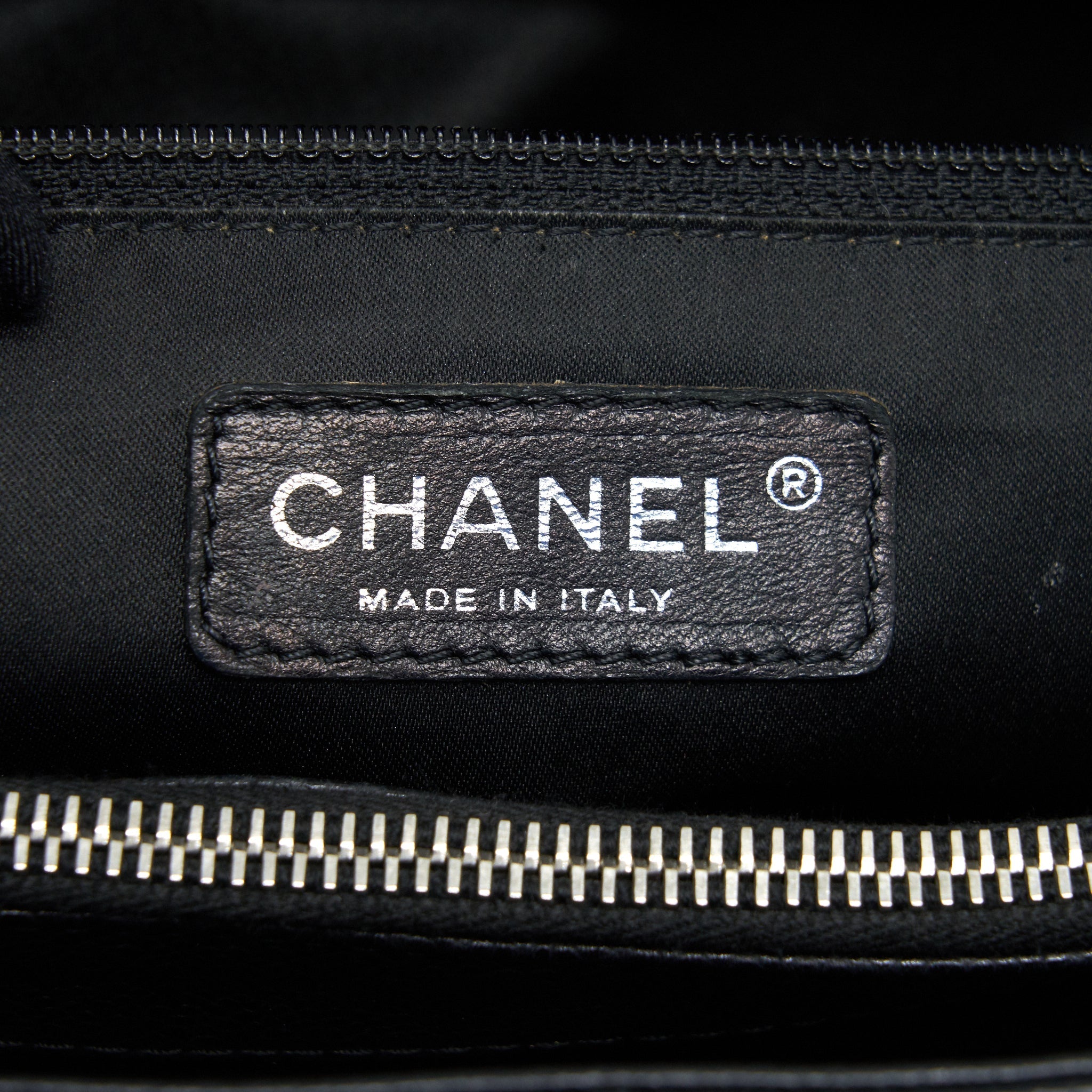 CHANEL GRAND SHOPPING TOTE CAVIAR BLACK SHW