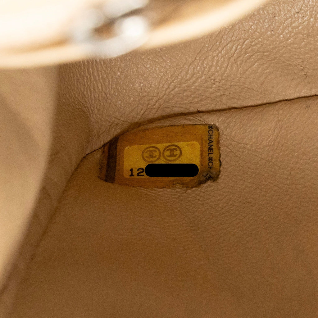 CHANEL JUMBO CLASSIC SINGLE FLAP BAG CAVIAR BEIGE SHW