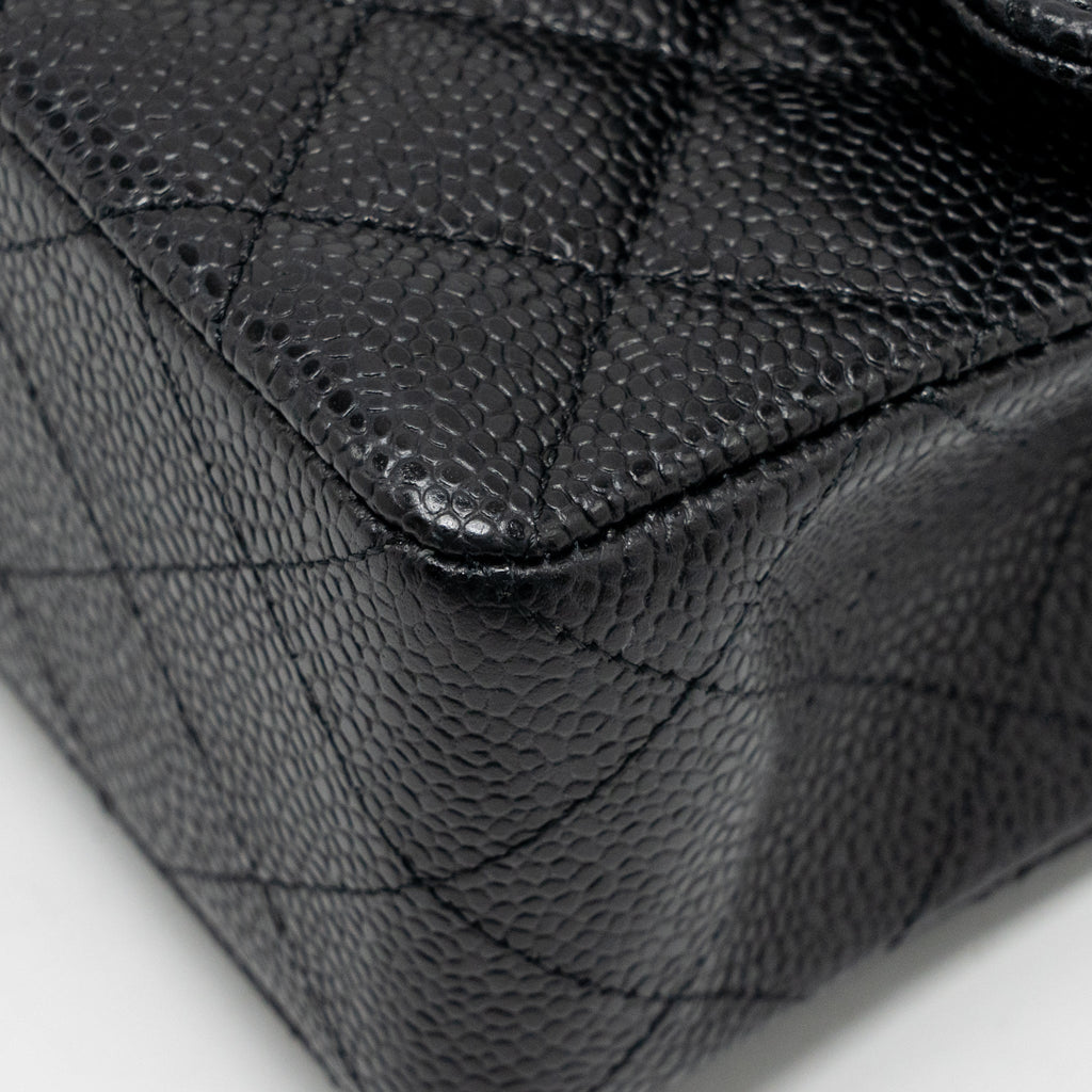 CHANEL SMALL CLASSIC DOUBLE FLAP BAG CAVIAR BLACK GHW (MICROCHIP)