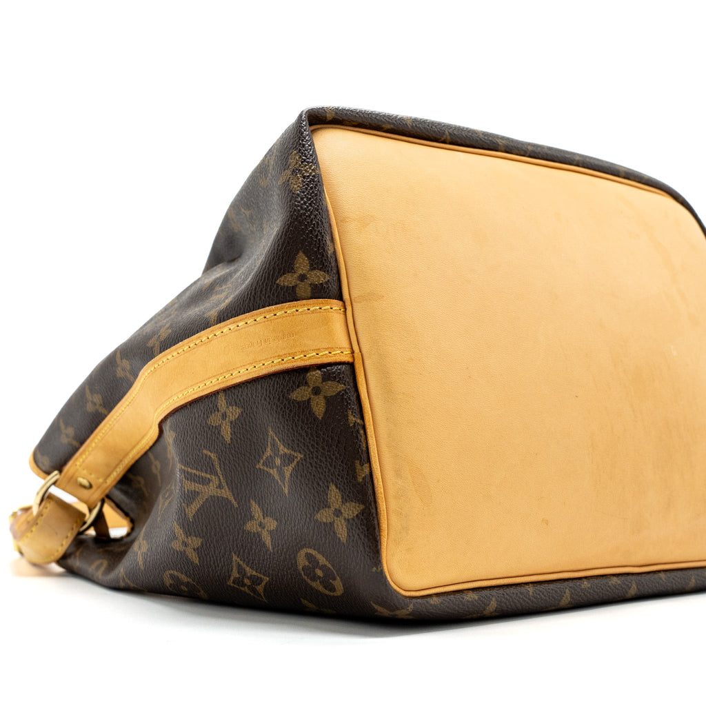 LOUIS VUITTON PETIT NOE MONOGRAM CANVAS GHW