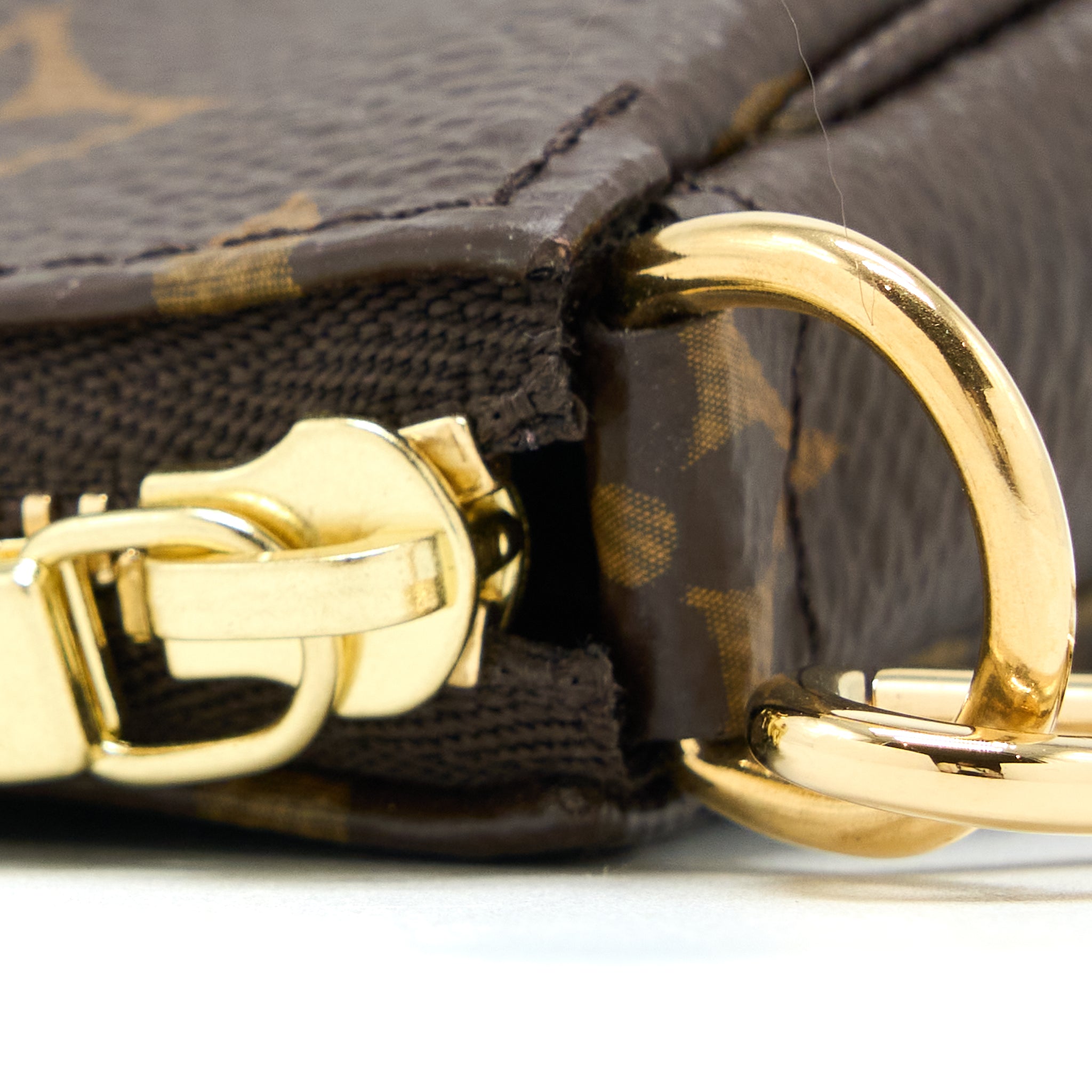 LOUIS VUITTON MINI POCHETTE MONOGRAM CANVAS GHW